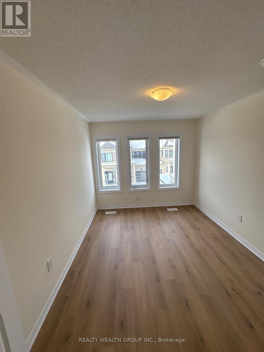 42 Hickey Lane, Kawartha Lakes, Ontario  K9V 0T2 - Photo 17 - X12780398