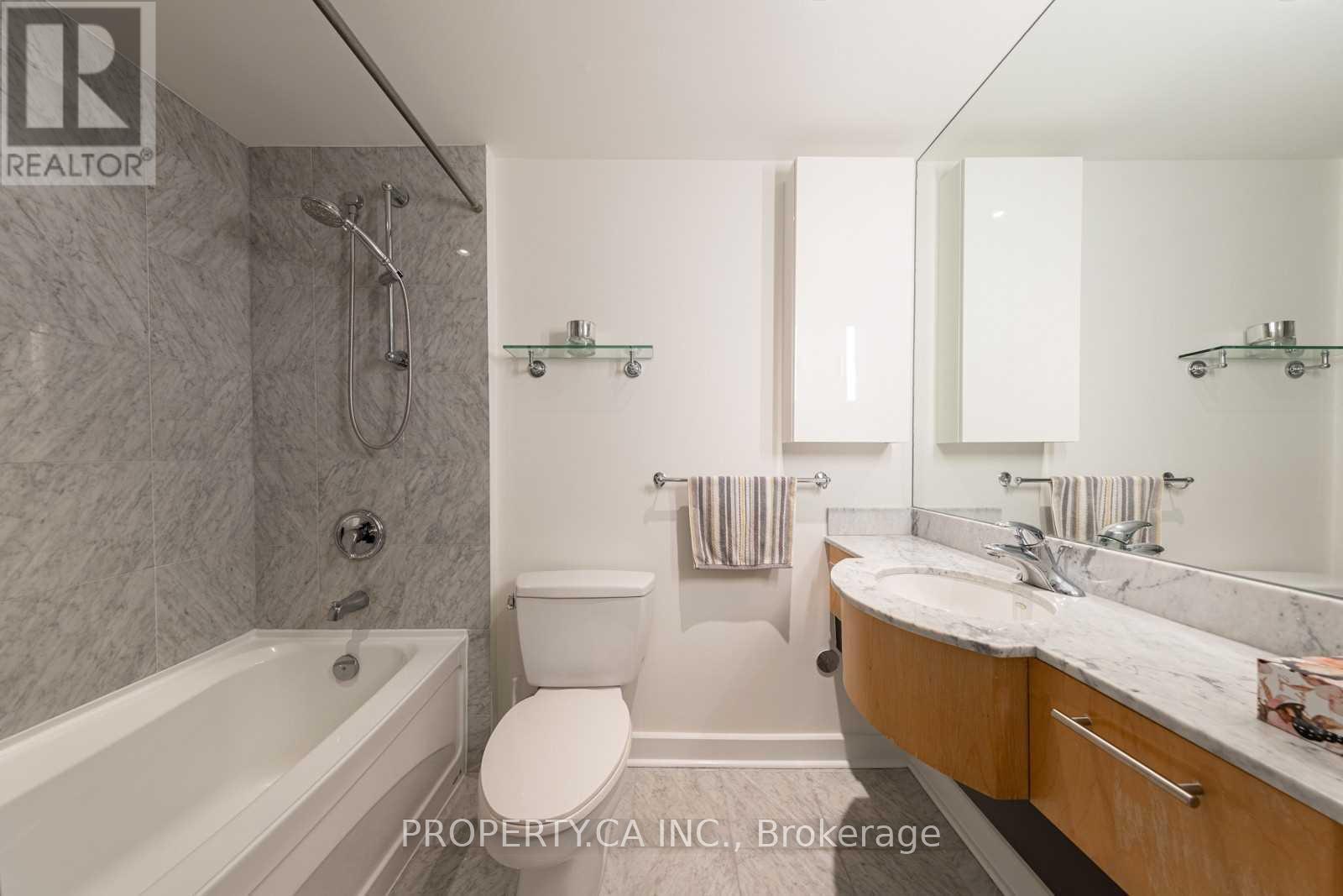 G24 - 350 Wellington Street W, Toronto, Ontario  M5V 3W9 - Photo 11 - C12790500