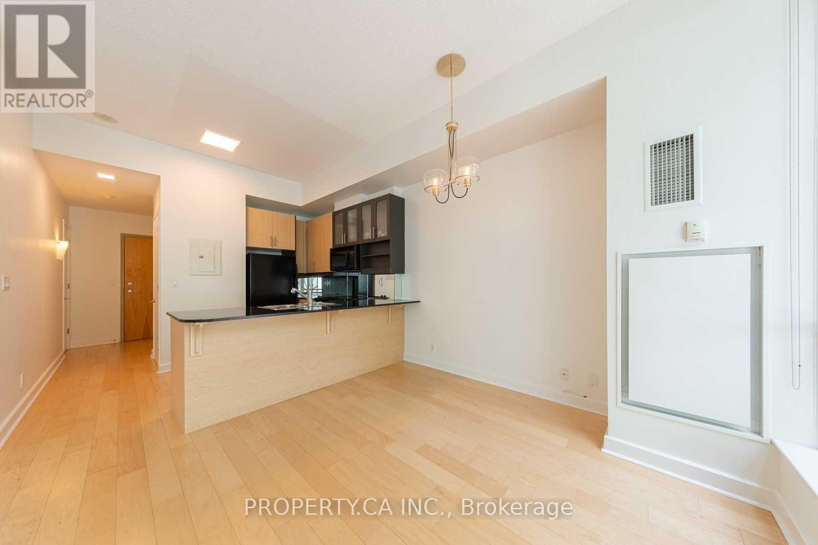 G24 - 350 Wellington Street W, Toronto, Ontario  M5V 3W9 - Photo 2 - C12790500