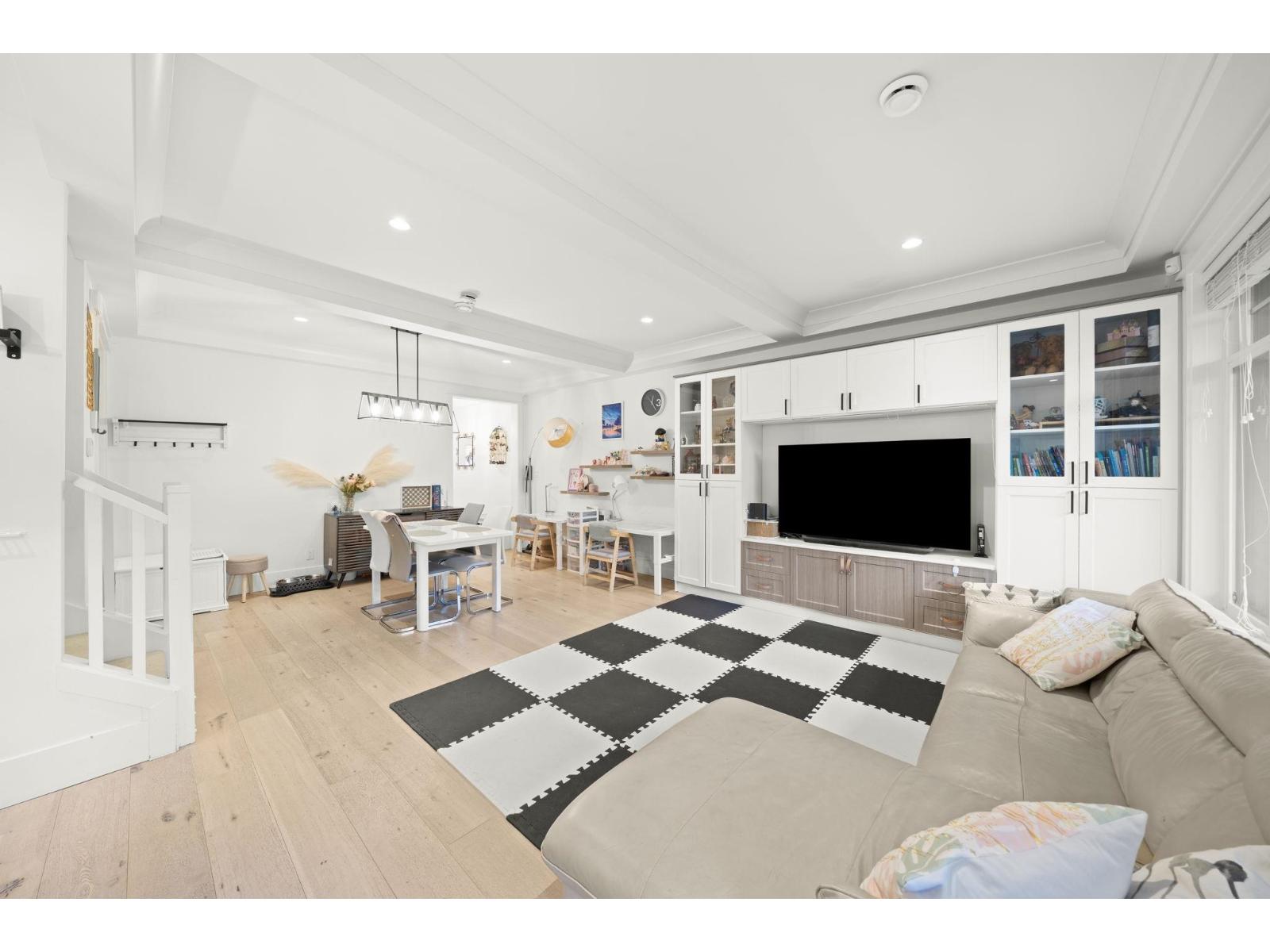 11 8425 Venture Way, Surrey, British Columbia  V4N 0W6 - Photo 8 - R3090443