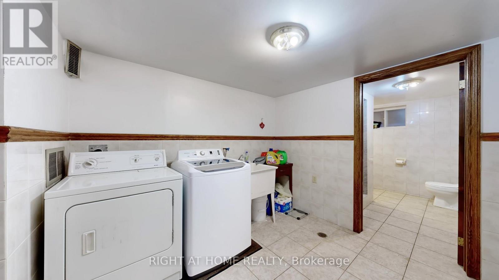 94 Madawaska Avenue, Toronto, Ontario  M2M 2R4 - Photo 47 - C12794804