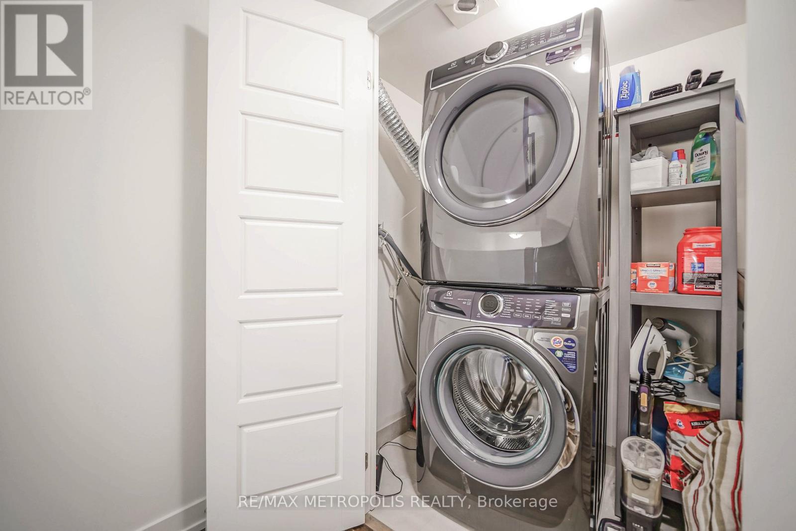 29 - 871 Sheppard Avenue W, Toronto, Ontario  M3H 0E8 - Photo 32 - C12794806