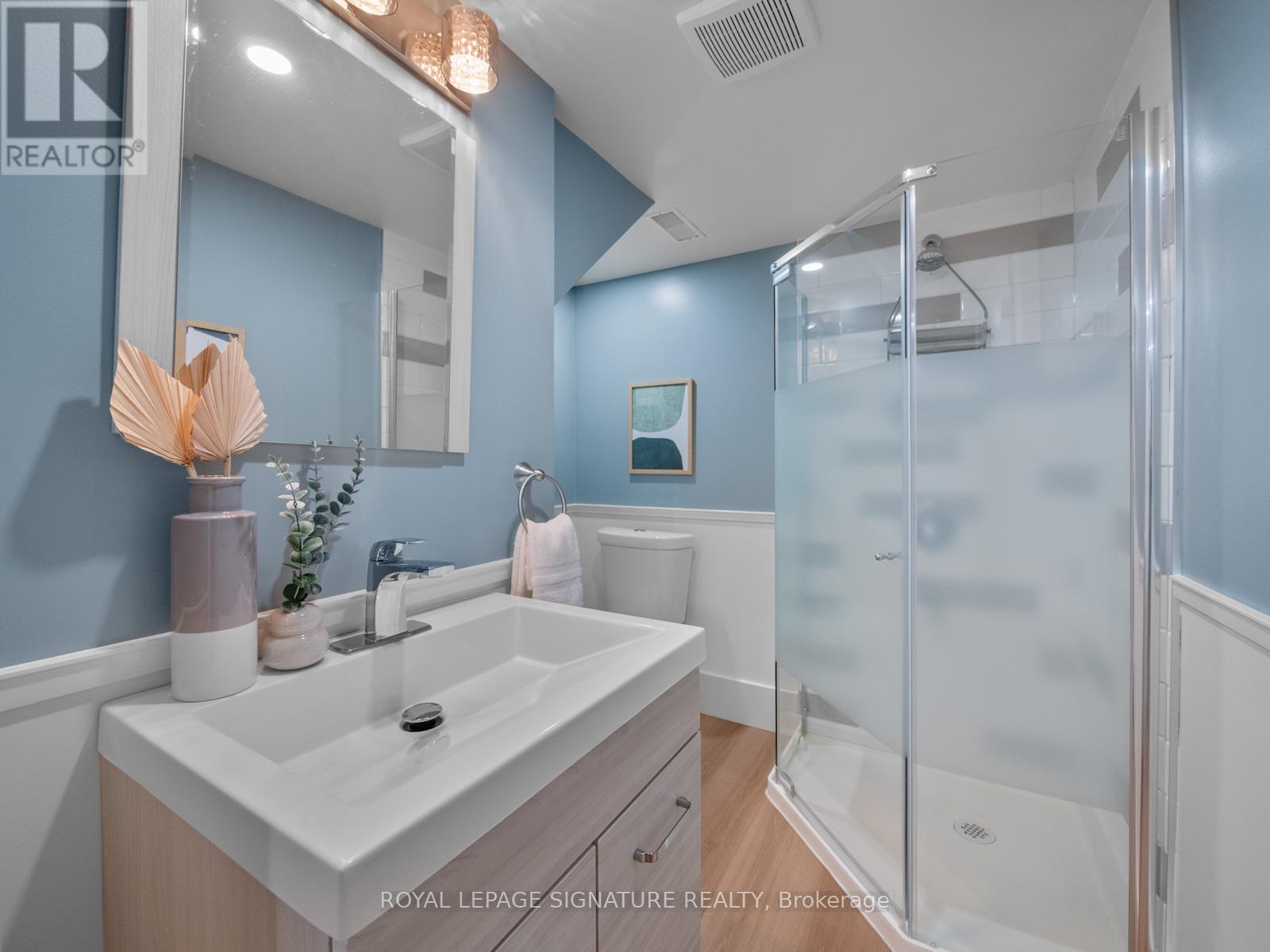 151 Eastwood Avenue, Toronto, Ontario  M1N 3H5 - Photo 40 - E12794640