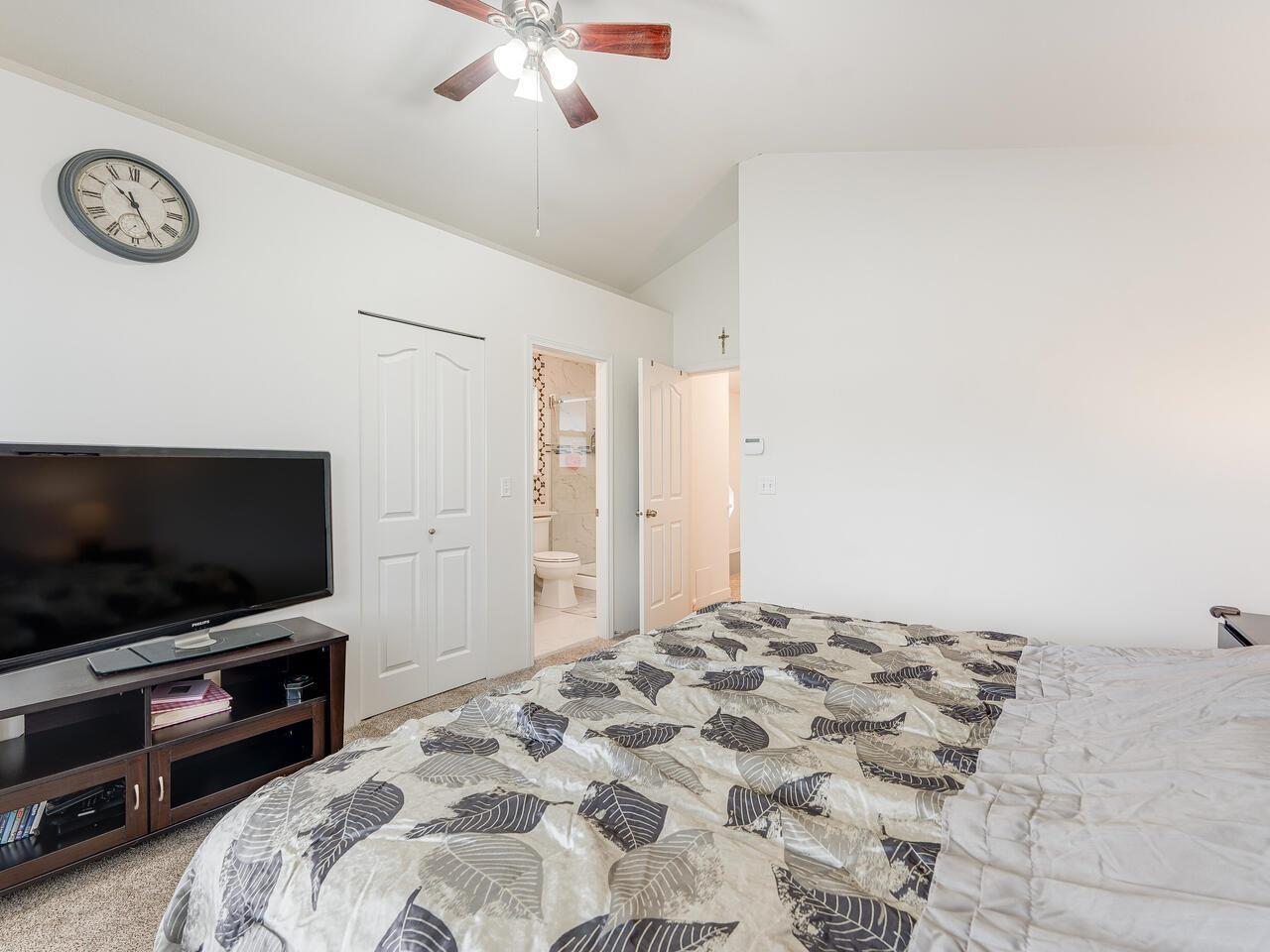 18529 67a Avenue, Surrey, British Columbia  V3S 9B5 - Photo 16 - R3090482