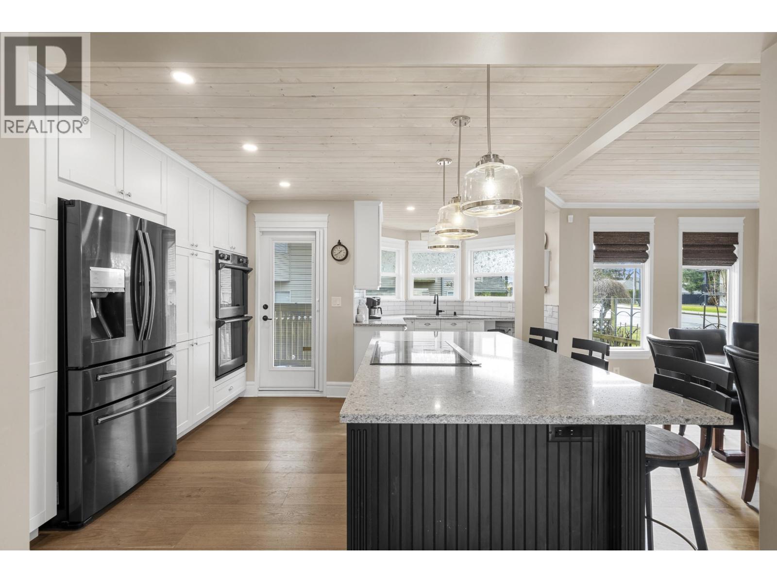 20302 123b Avenue, Maple Ridge, British Columbia  V2X 0M9 - Photo 1 - R3090274