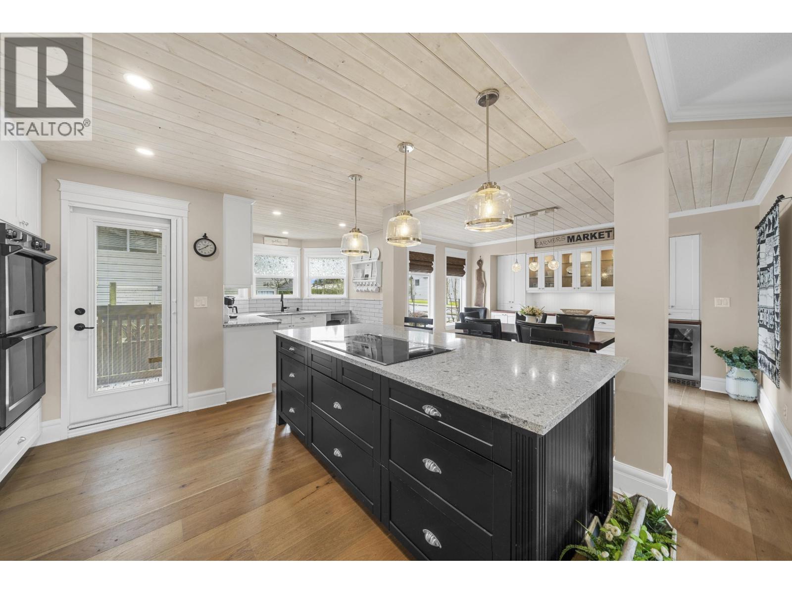 20302 123b Avenue, Maple Ridge, British Columbia  V2X 0M9 - Photo 3 - R3090274