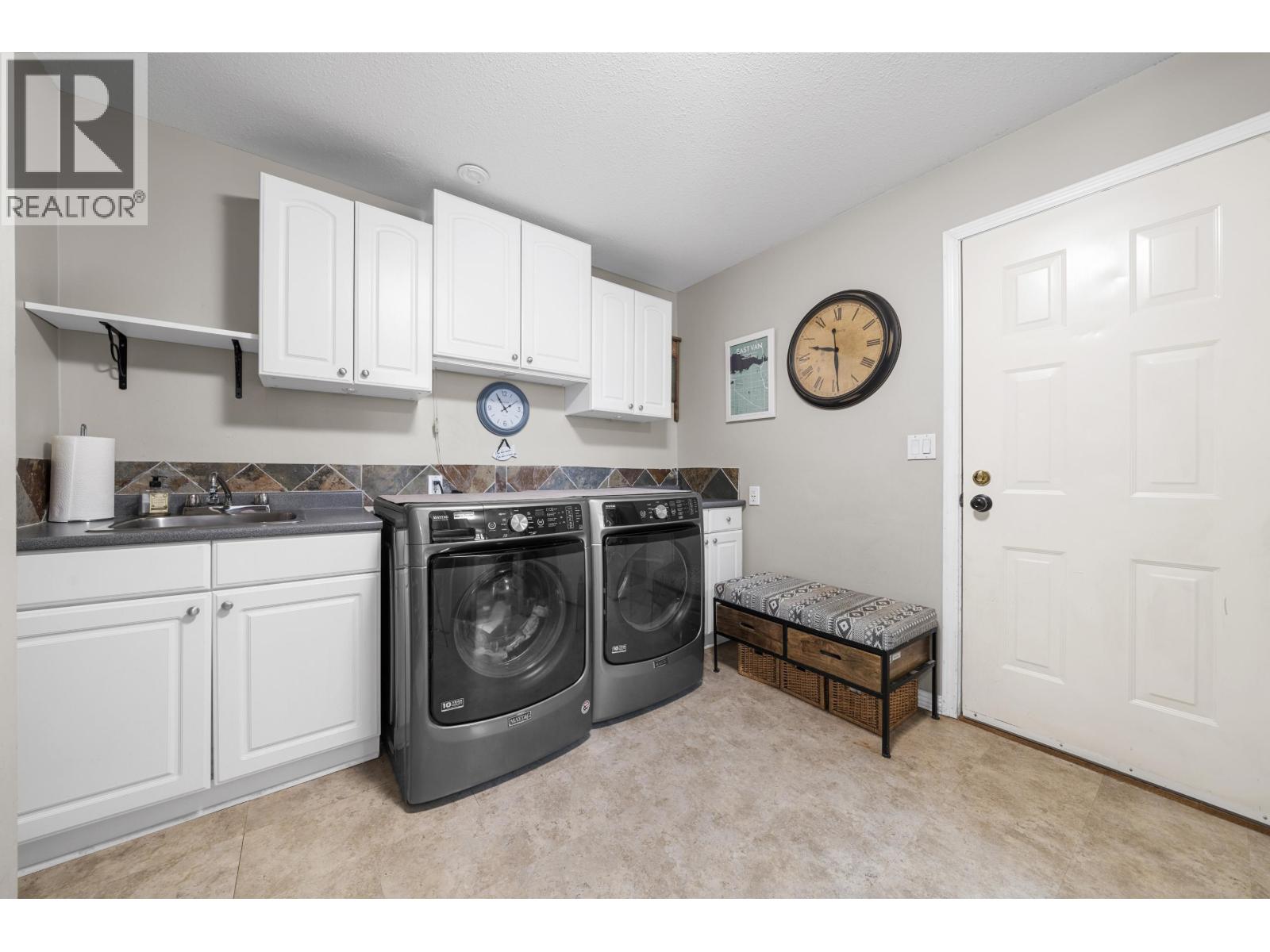 20302 123b Avenue, Maple Ridge, British Columbia  V2X 0M9 - Photo 12 - R3090274