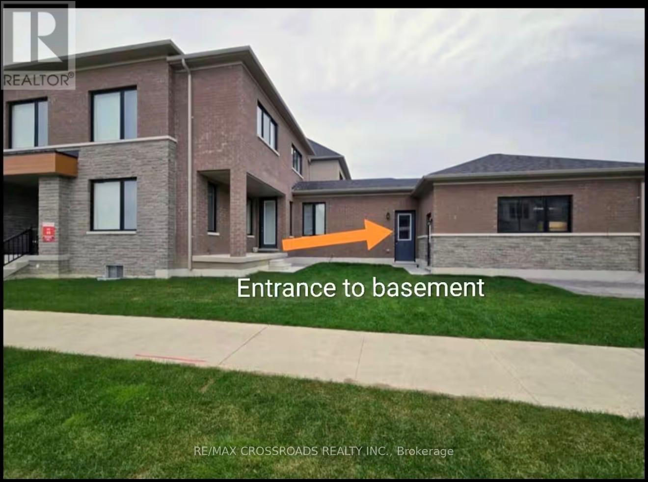 9 Albert Newell Drive, Markham, Ontario  L6B 1R8 - Photo 3 - N12794738