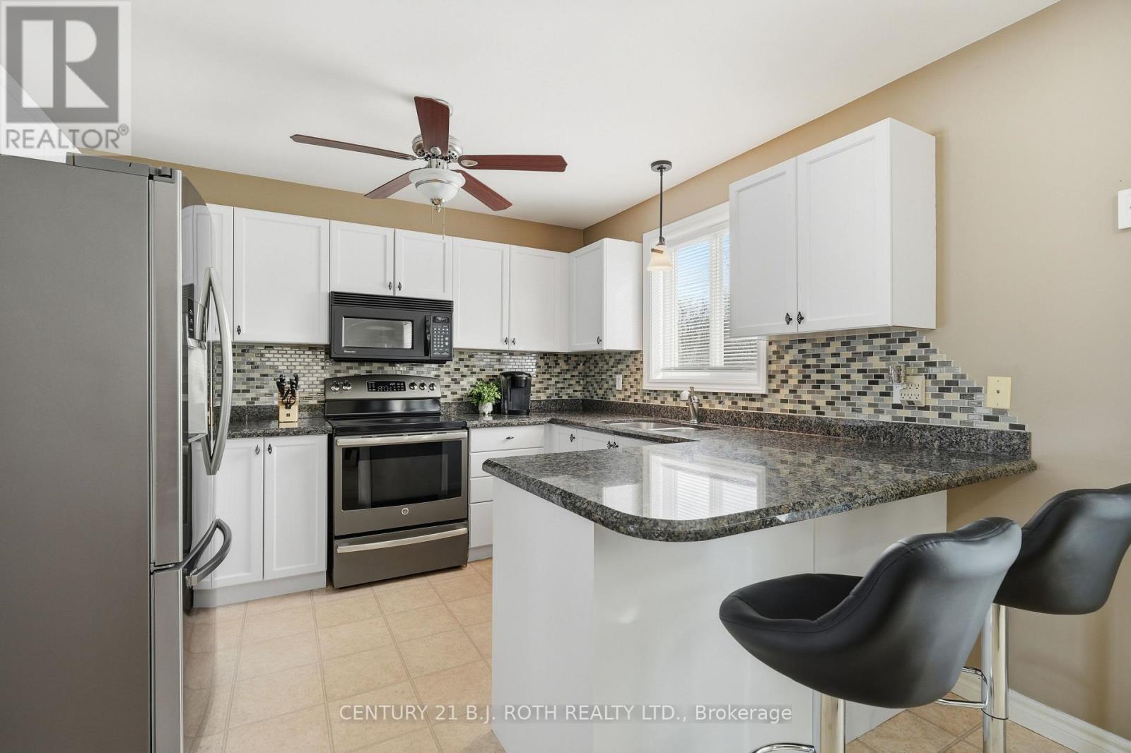 189 Pringle Drive, Barrie, Ontario  L4N 0P7 - Photo 12 - S12794644