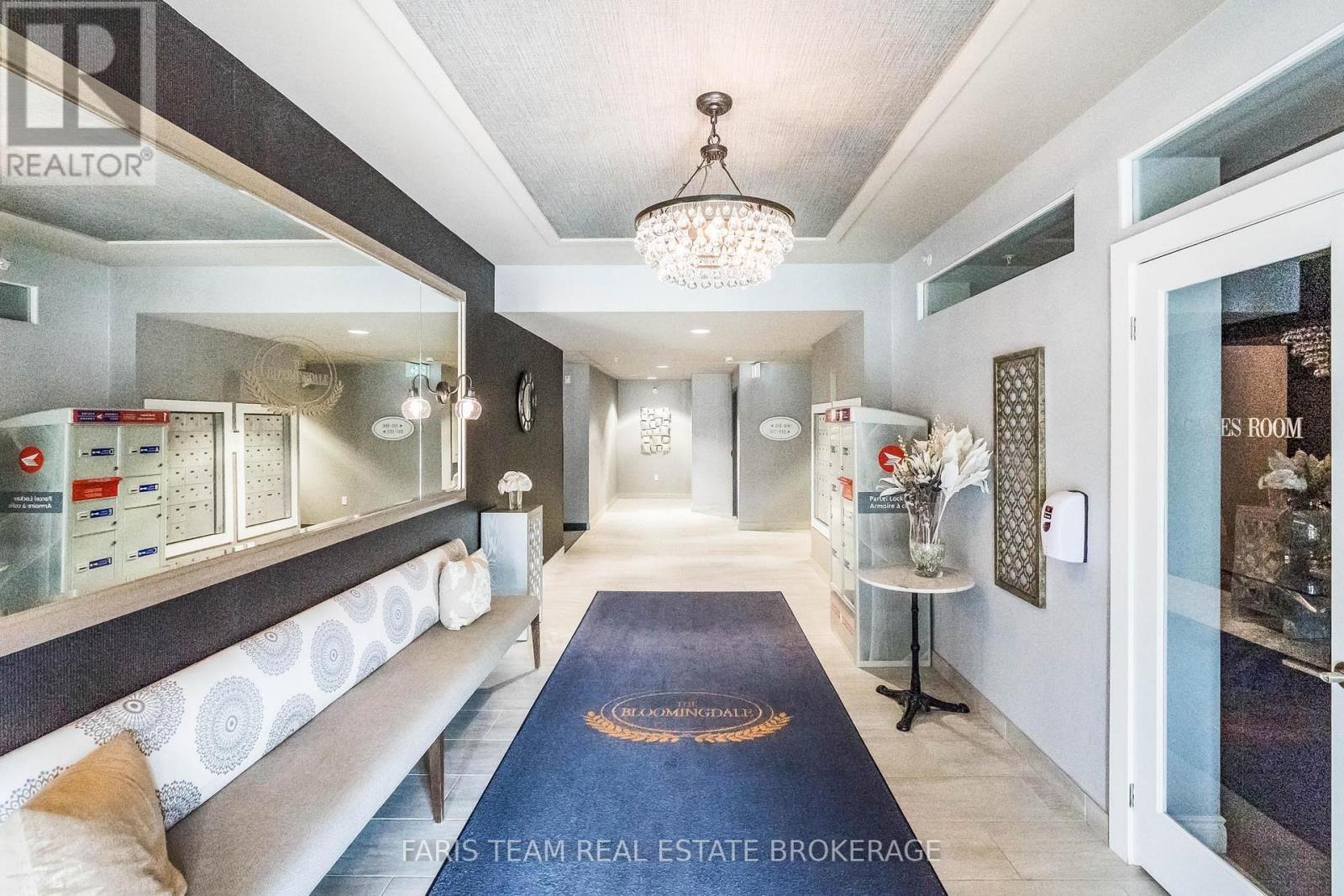 210 - 40 Ferndale Drive S, Barrie, Ontario  L4N 2L3 - Photo 5 - S12794694