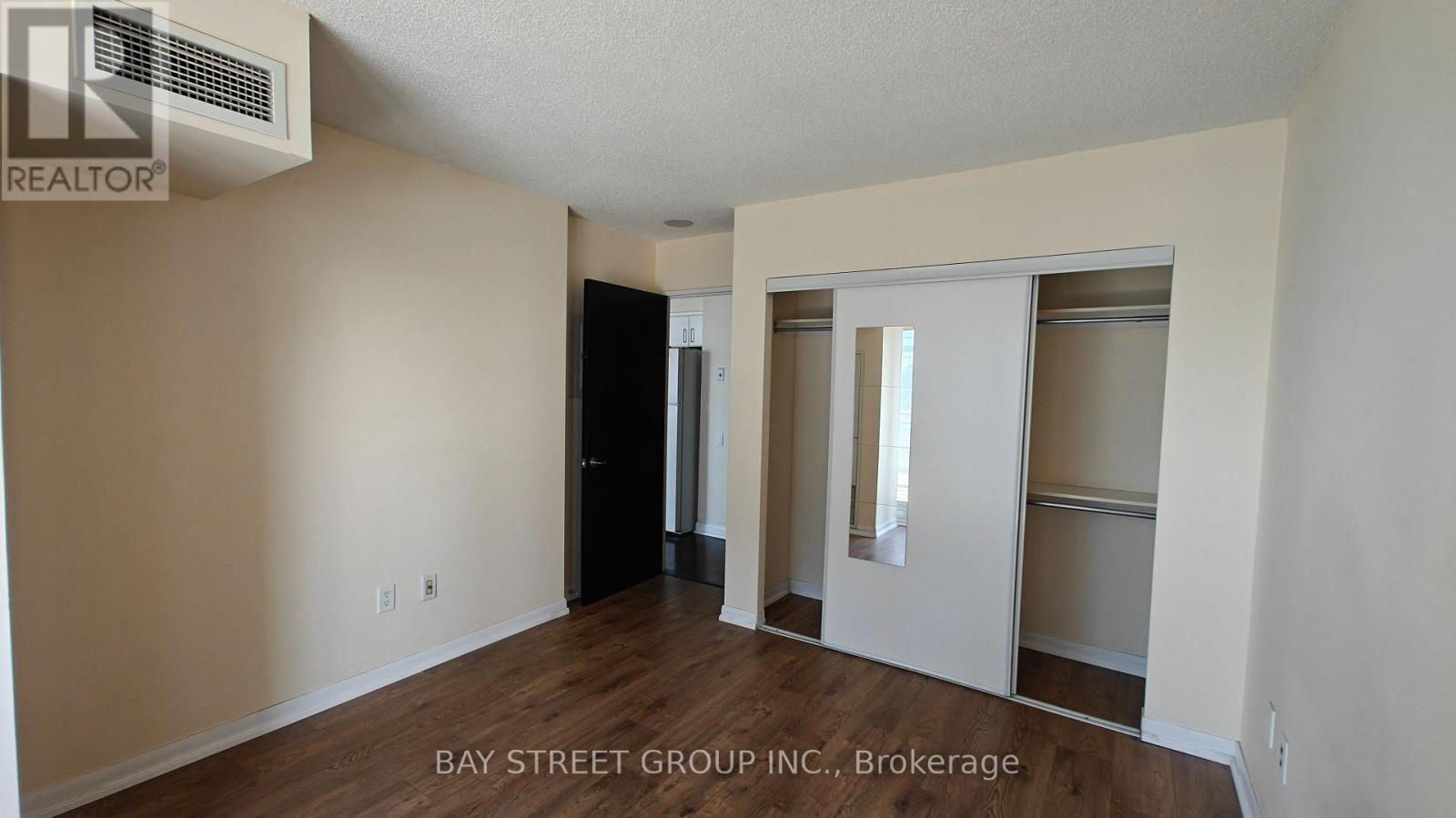 1606 - 33 Sheppard Avenue E, Toronto, Ontario  M2N 7K1 - Photo 11 - C12640372