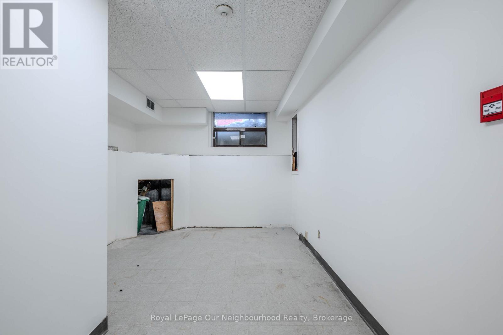 Lower Level - 1224 King Street W, Toronto, Ontario  M6K 1G4 - Photo 10 - W12788852