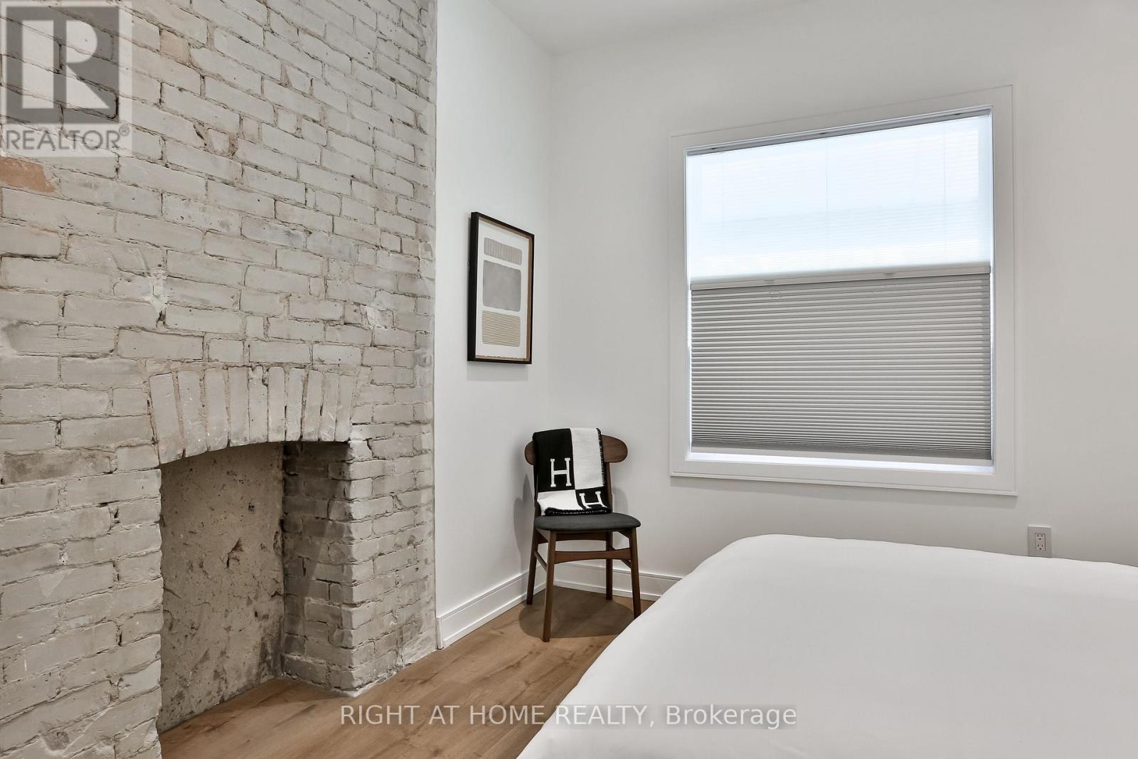 1365 Lansdowne Avenue, Toronto, Ontario  M6H 3Z9 - Photo 38 - W12794630