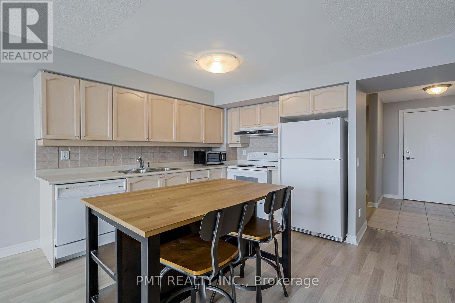 1910 - 710 Humberwood Boulevard, Toronto, Ontario  M9W 7J5 - Photo 2 - W12794670