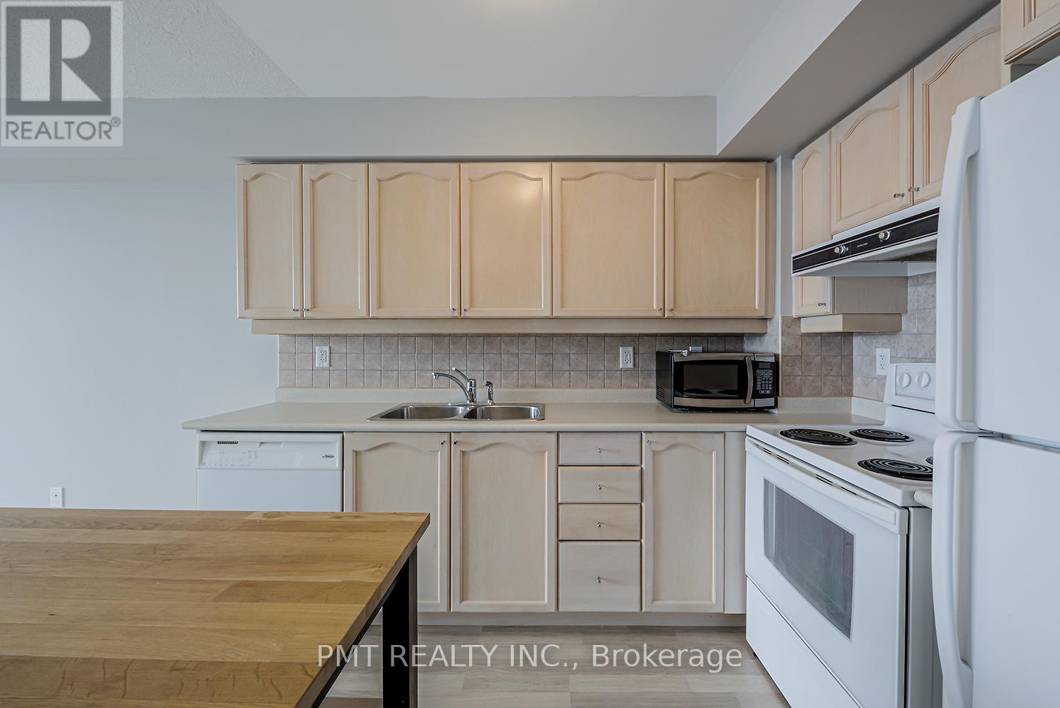 1910 - 710 Humberwood Boulevard, Toronto, Ontario  M9W 7J5 - Photo 6 - W12794670