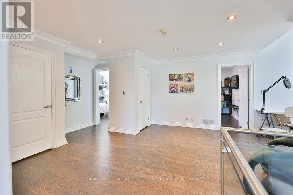 880 6th Street, Mississauga, Ontario  L5E 1N6 - Photo 28 - W12794682