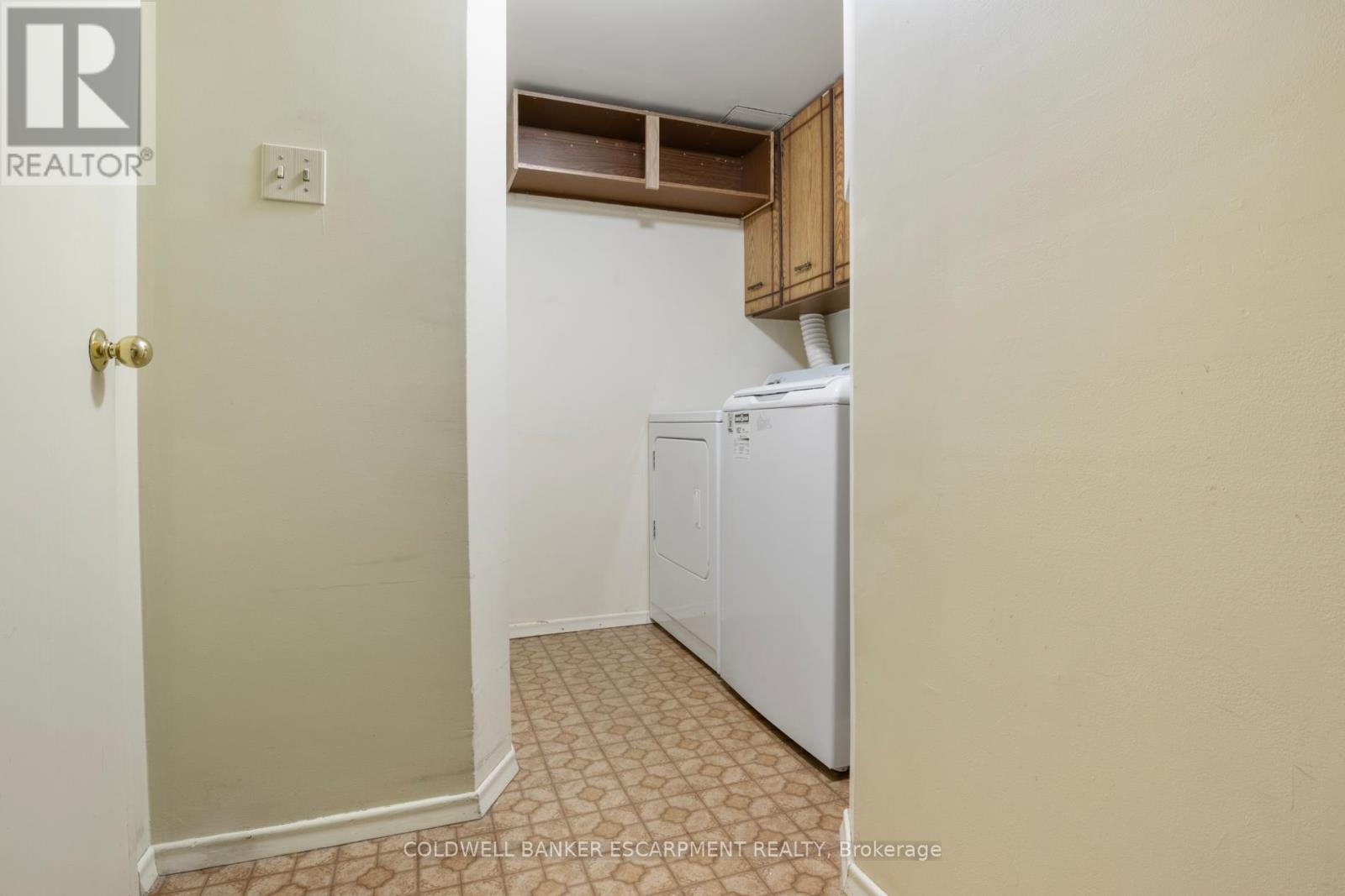 1005 - 81 Millside Drive, Milton, Ontario  L9T 3X4 - Photo 7 - W12794700