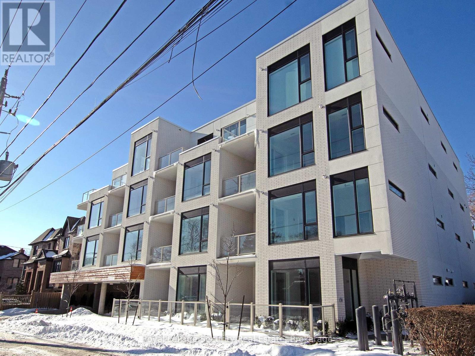 104 - 722 Marlee Avenue, Toronto, Ontario  M6B 3J7 - Photo 1 - W12794754