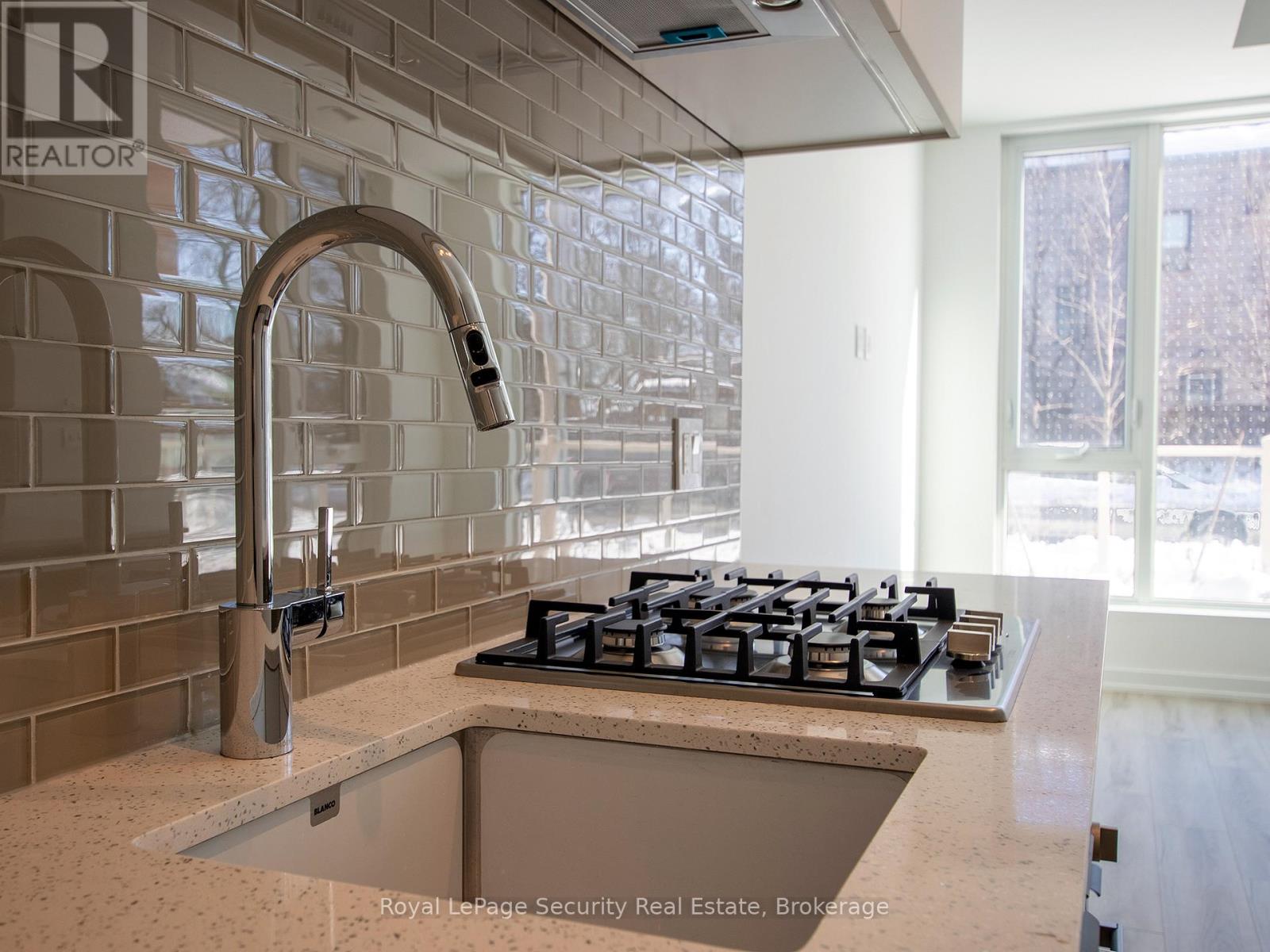 104 - 722 Marlee Avenue, Toronto, Ontario  M6B 3J7 - Photo 11 - W12794754