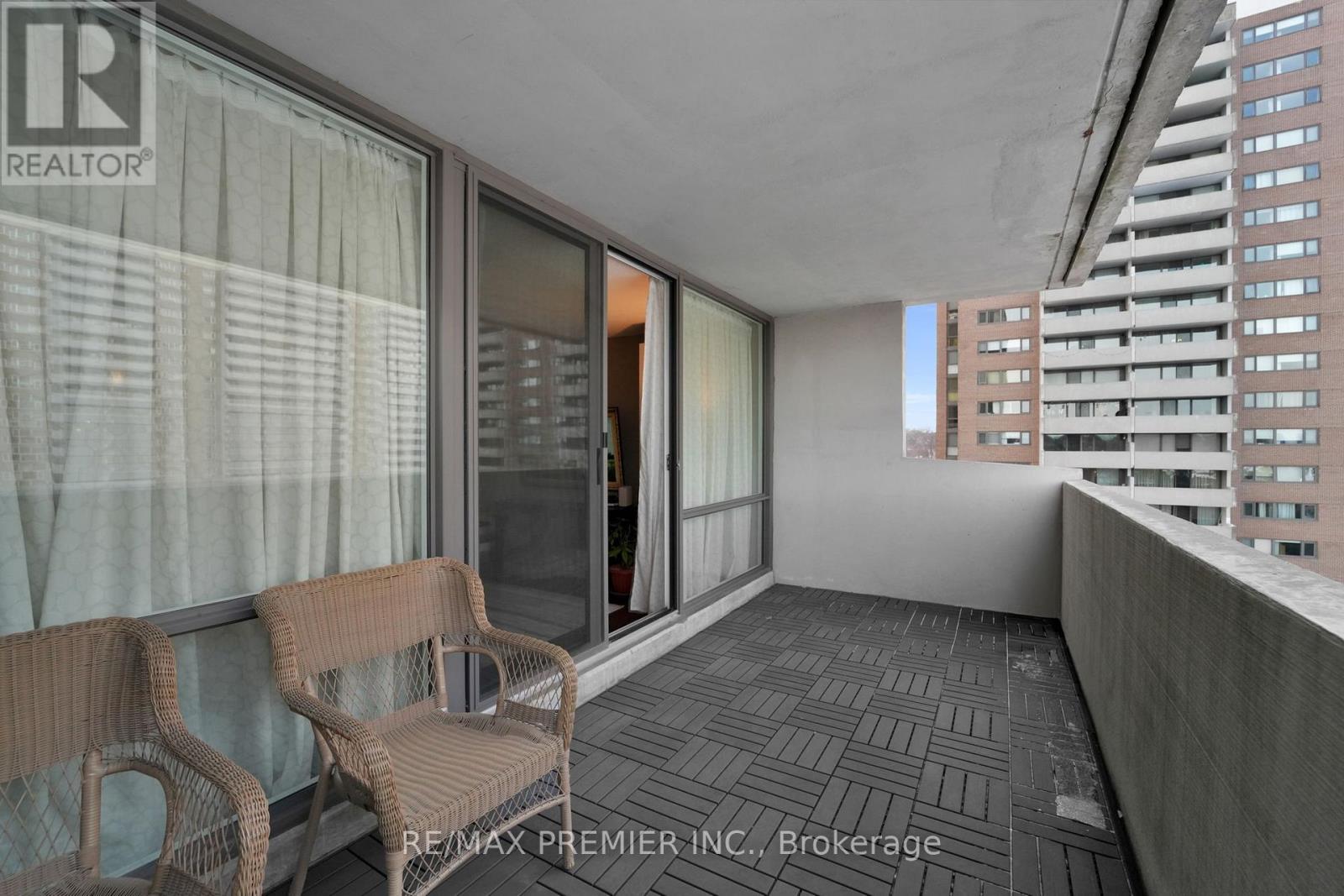 904 - 250 Scarlett Road, Toronto, Ontario  M6N 4X5 - Photo 21 - W12794842