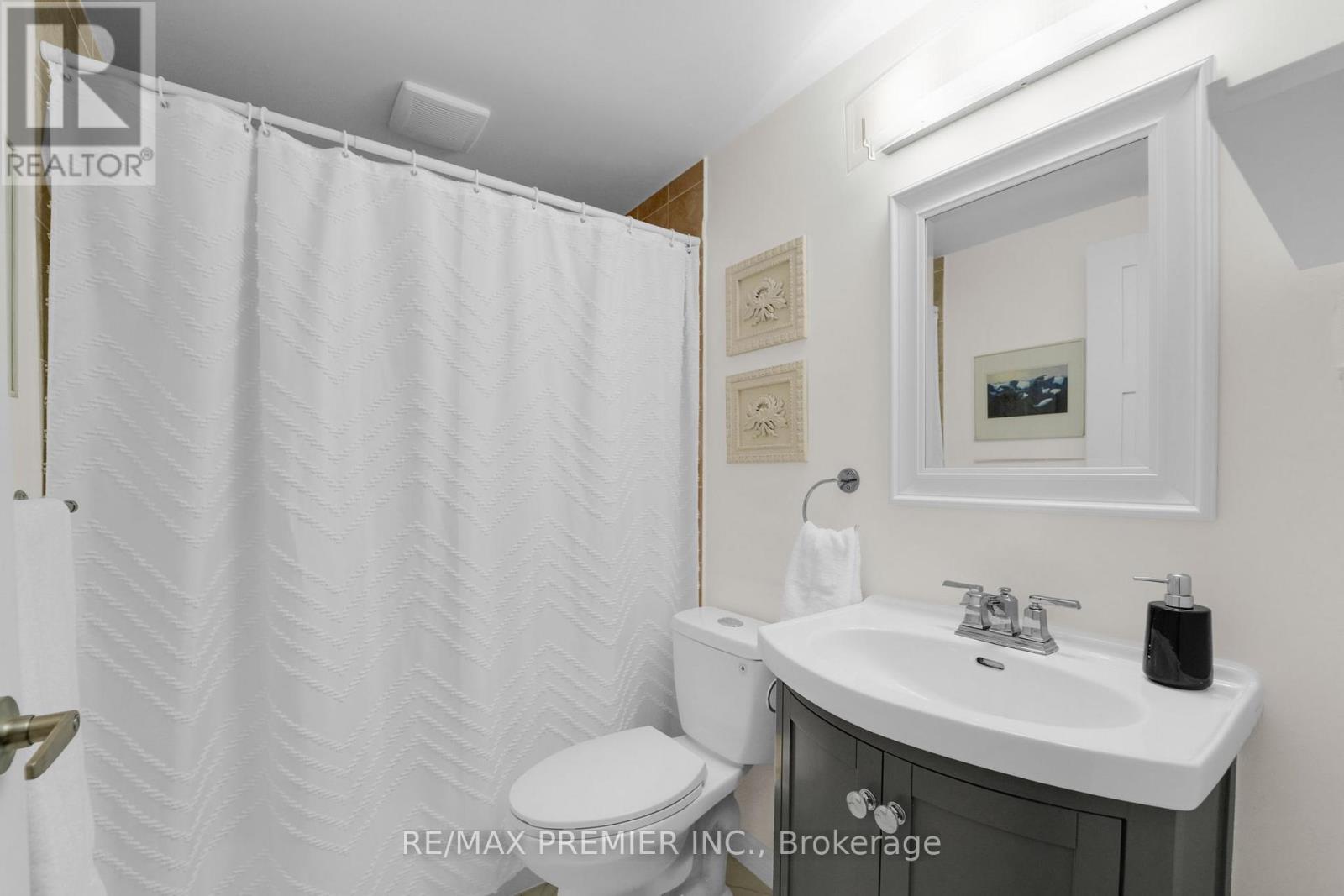 904 - 250 Scarlett Road, Toronto, Ontario  M6N 4X5 - Photo 24 - W12794842