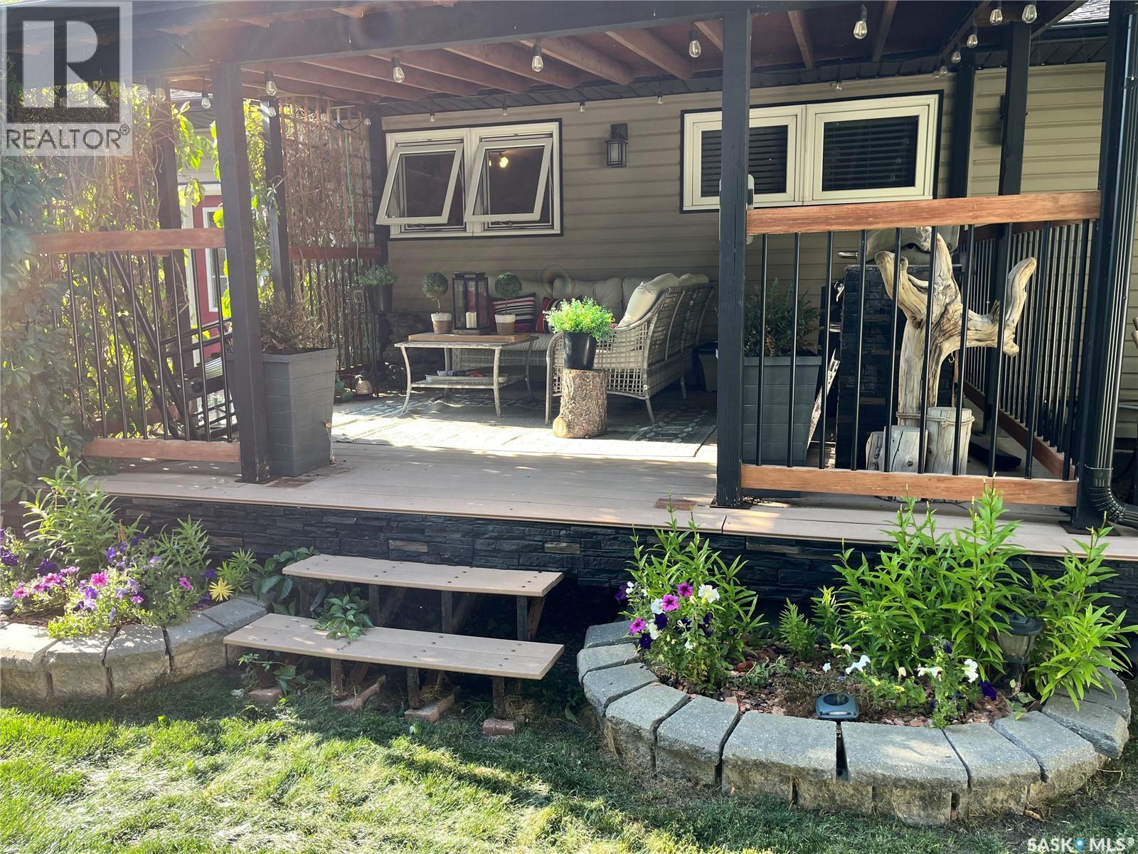 207 Dominion Road, Assiniboia, Saskatchewan  S0H 0B0 - Photo 6 - SK028694