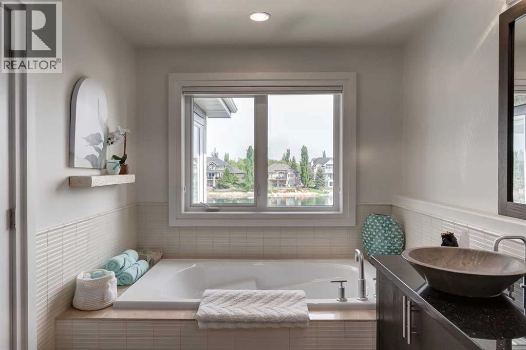 68 Heritage Lake Shores, Heritage Pointe, Alberta  T0L 0X0 - Photo 38 - A2160365