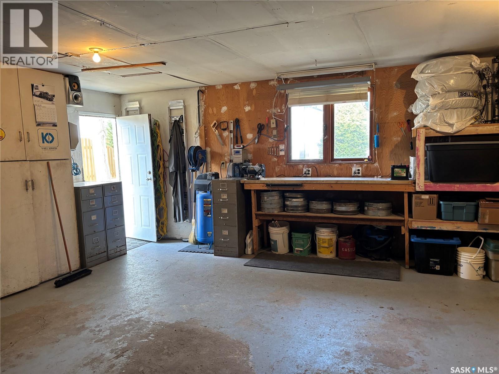 1159 Hochelaga Street W, Moose Jaw, Saskatchewan  S6H 2J3 - Photo 36 - SK028698