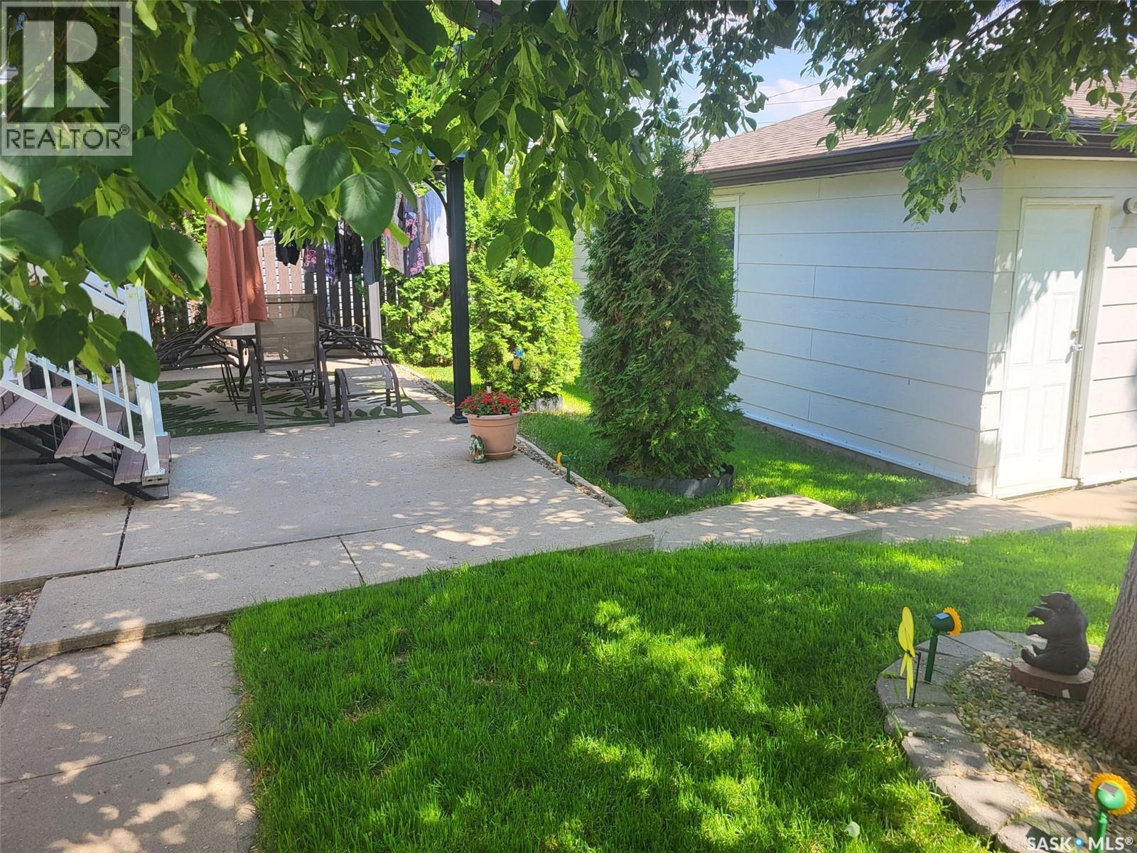 1159 Hochelaga Street W, Moose Jaw, Saskatchewan  S6H 2J3 - Photo 48 - SK028698