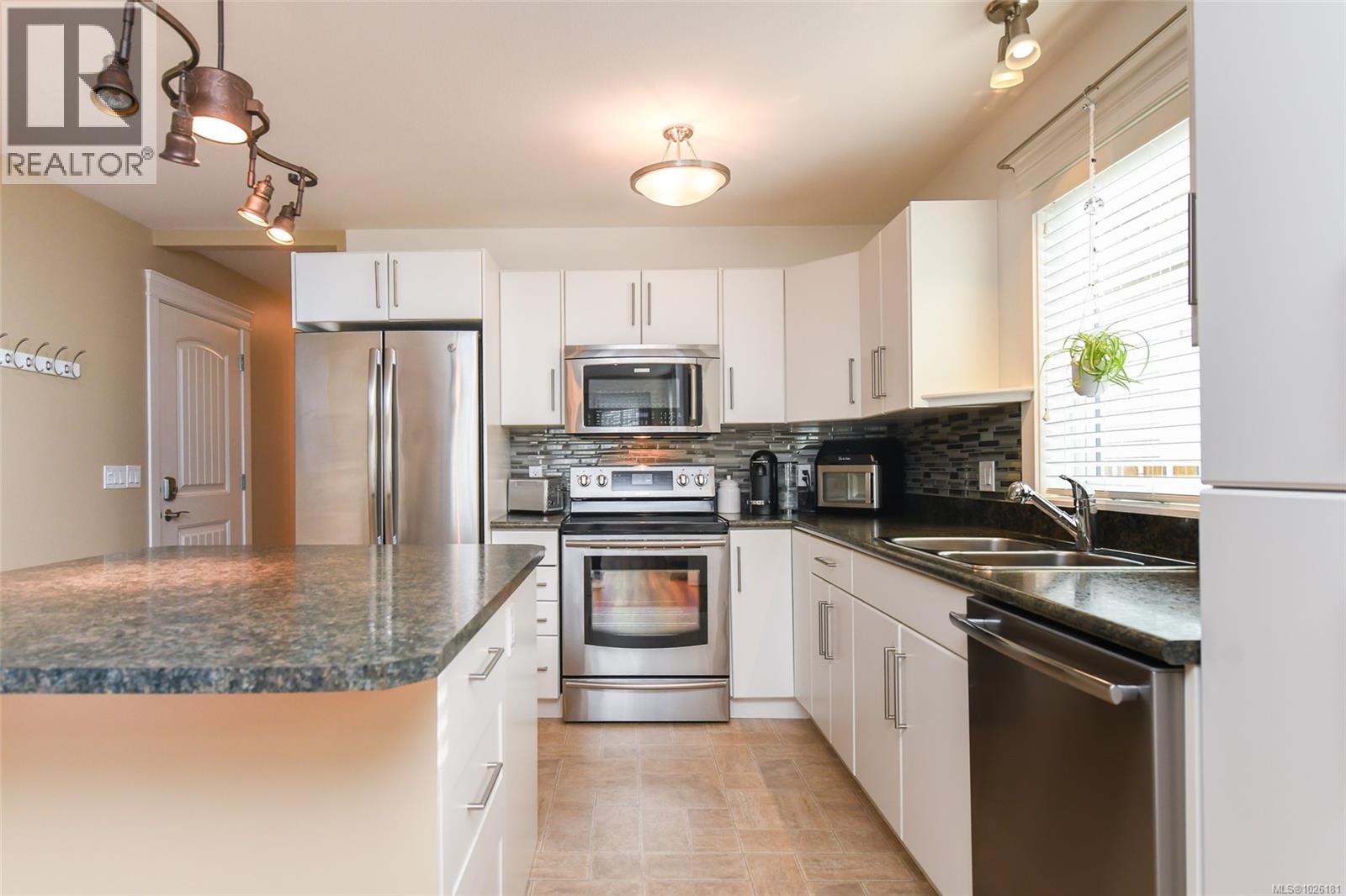 153 4714 Muir Rd, Courtenay, British Columbia  V9N 8Z6 - Photo 13 - 1026181