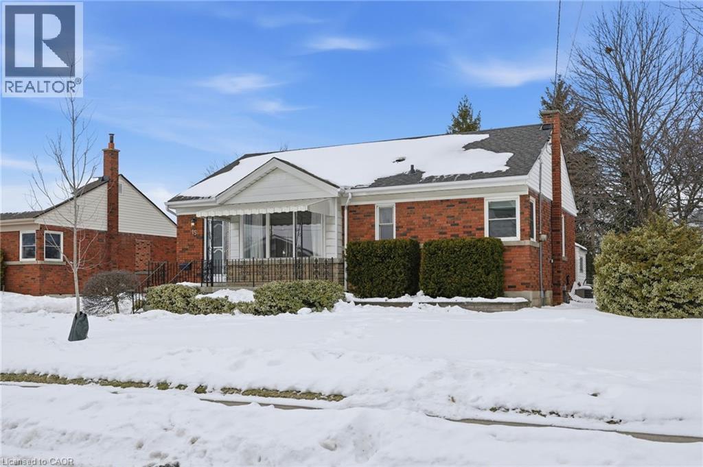 15 Mulock Avenue, Hamilton, Ontario  L8T 1H4 - Photo 3 - 40803630