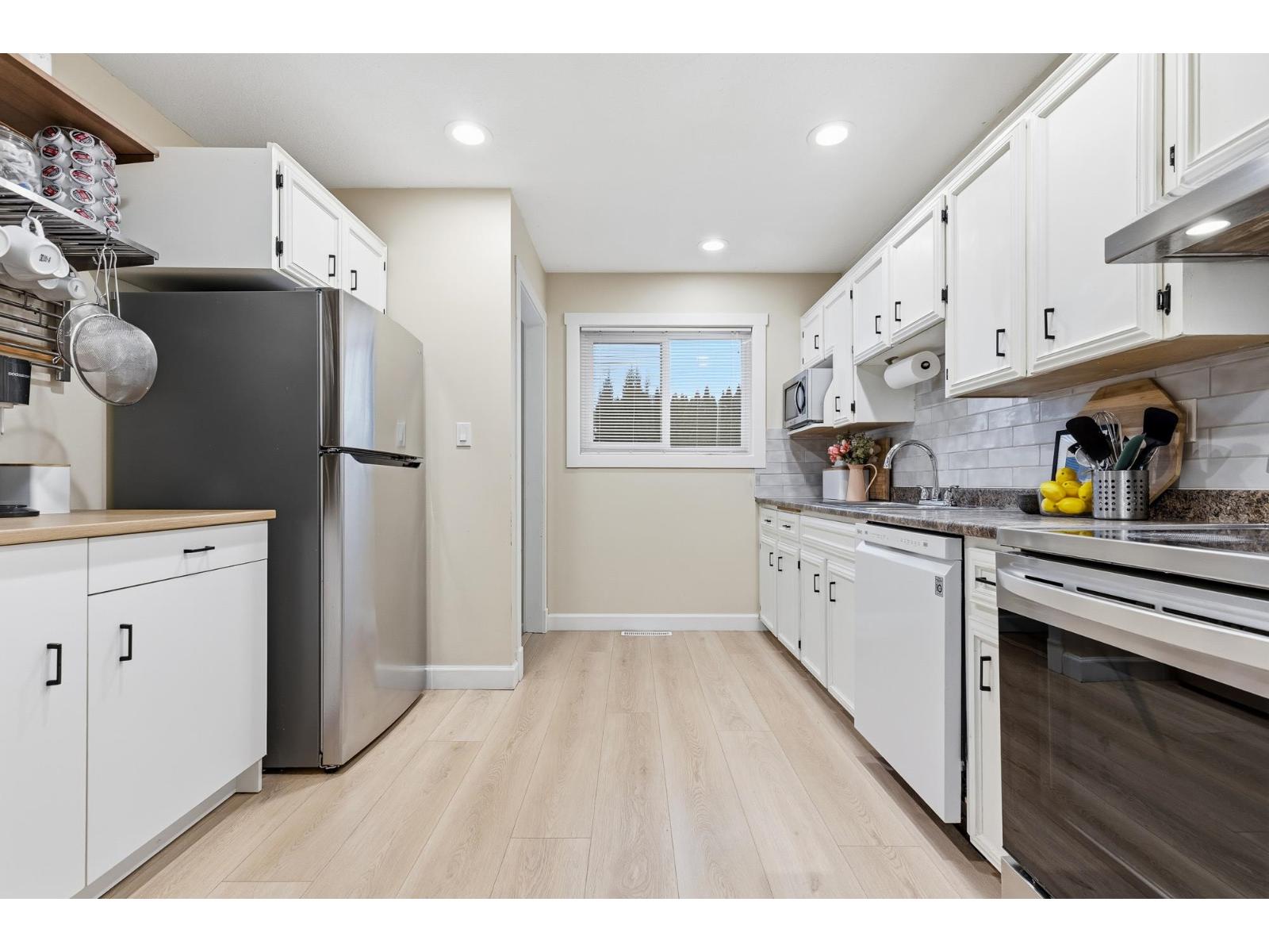 6052 Glengarry Drive, Sardis South, Chilliwack, British Columbia  V2R 2H8 - Photo 13 - R3090460