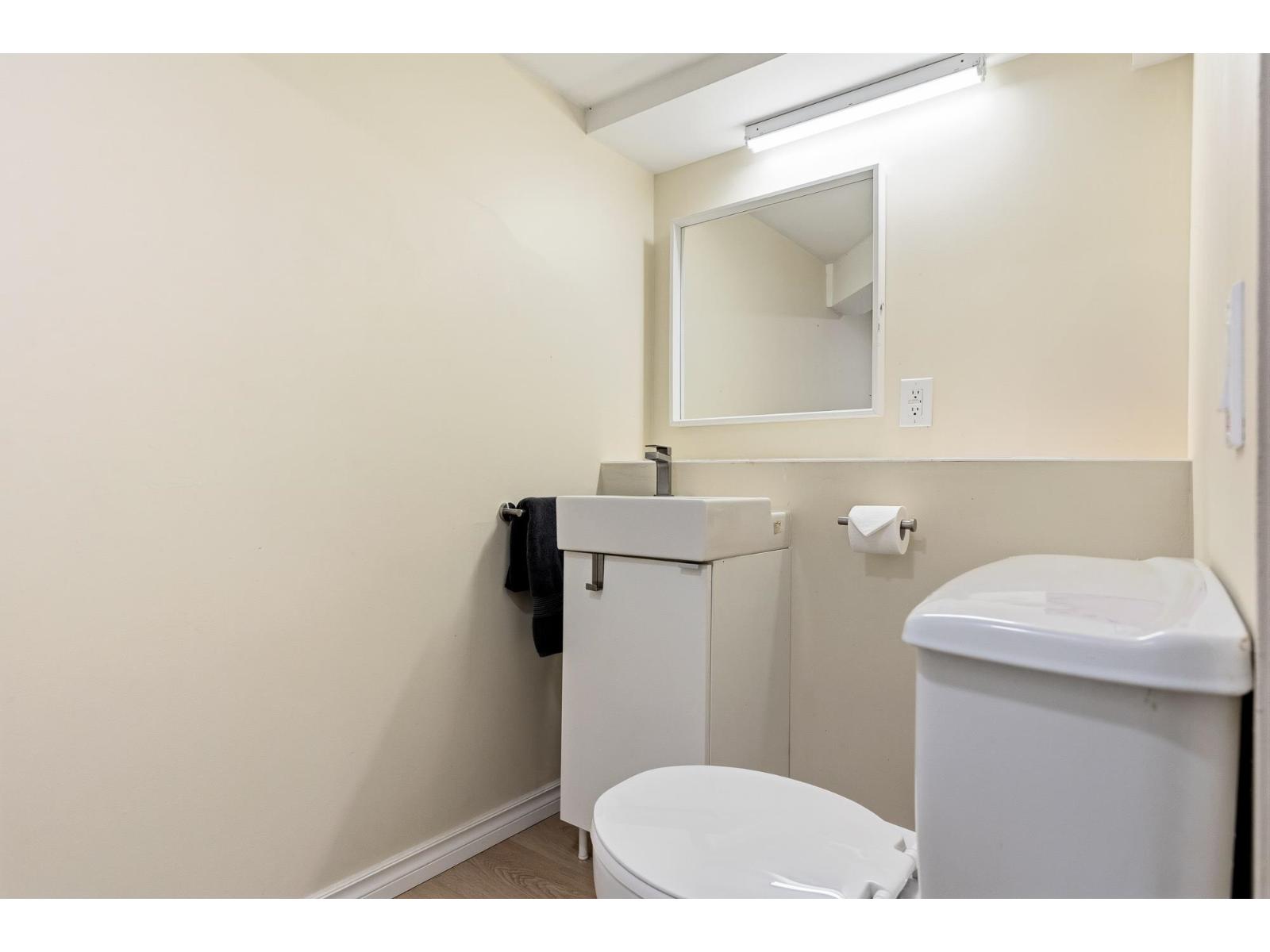 6052 Glengarry Drive, Sardis South, Chilliwack, British Columbia  V2R 2H8 - Photo 35 - R3090460