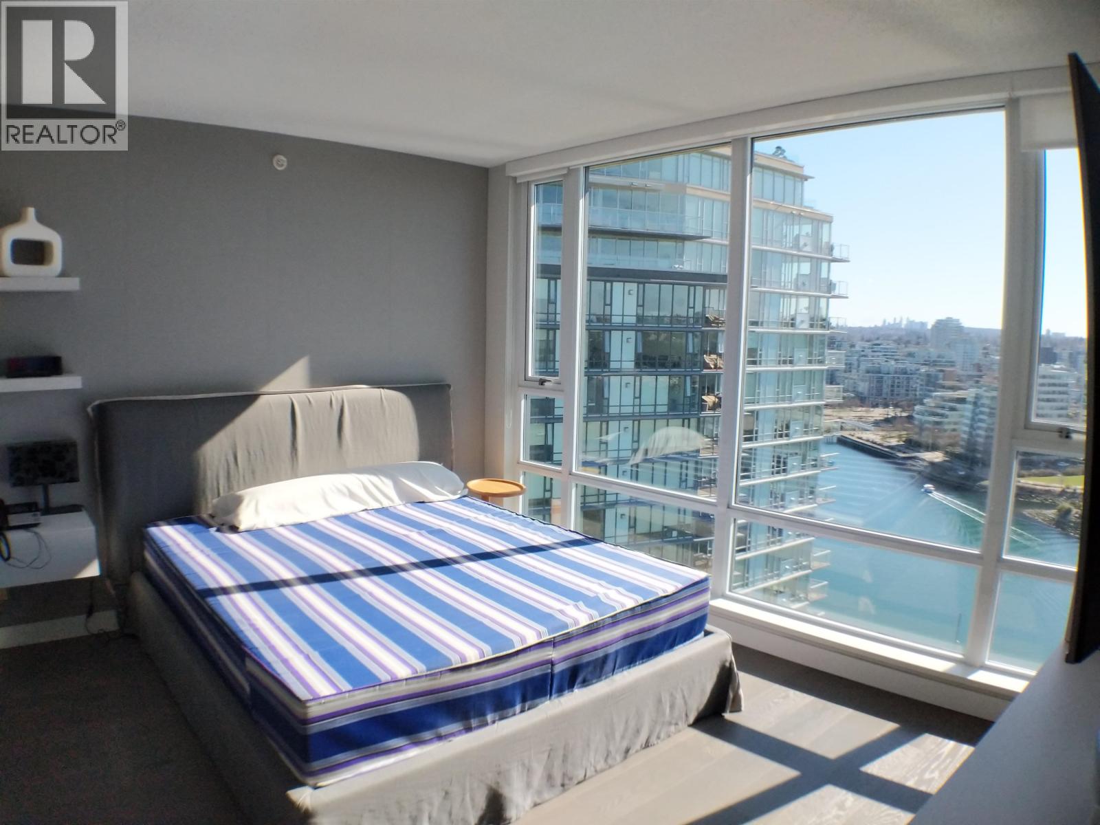 2305 918 Cooperage Way, Vancouver, British Columbia  V6B 0A7 - Photo 13 - R3089854