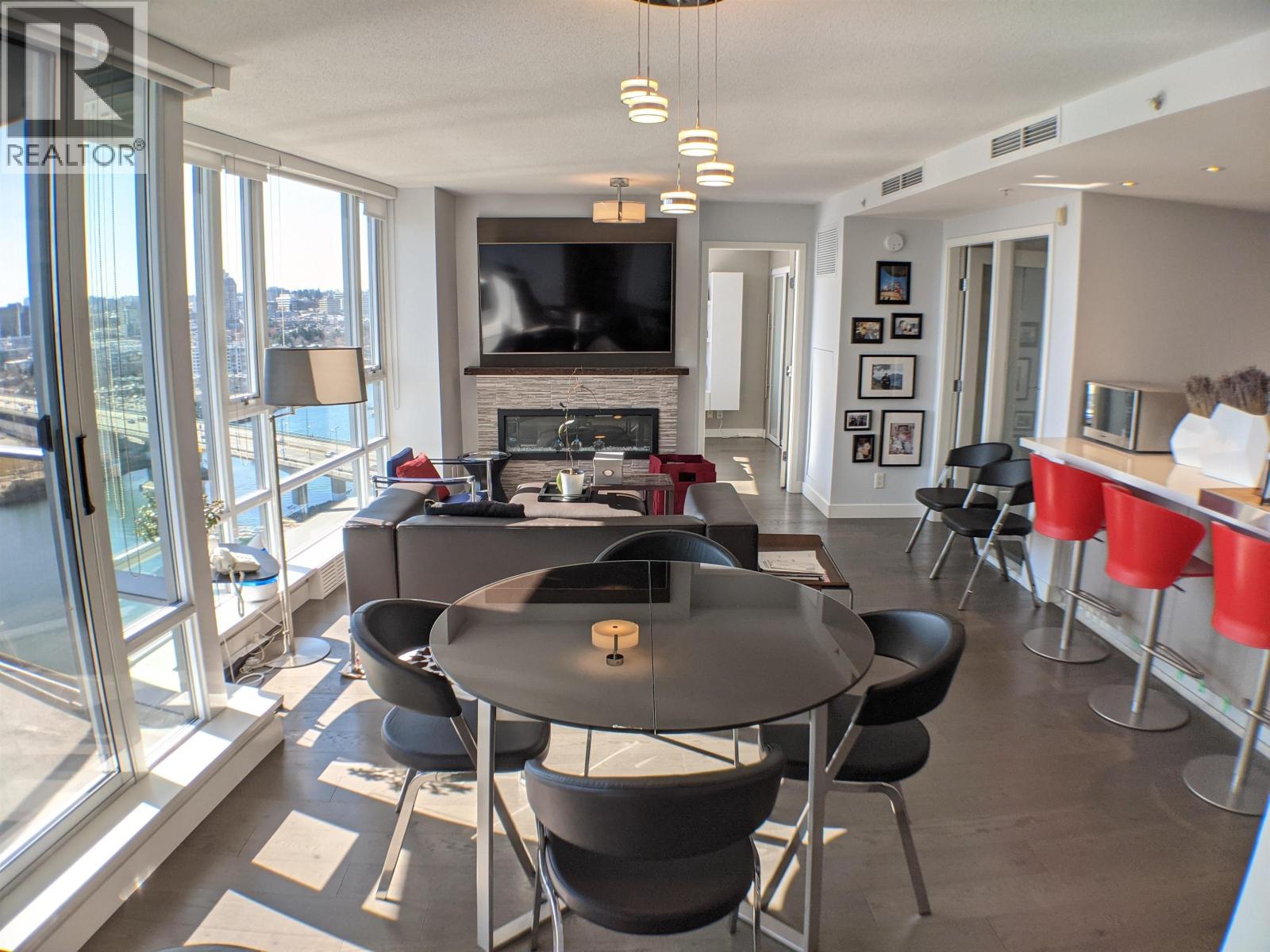 2305 918 Cooperage Way, Vancouver, British Columbia  V6B 0A7 - Photo 8 - R3089854