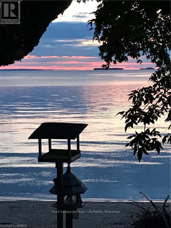 581 Banner Avenue, North Bay, Ontario  P1A 1X7 - Photo 35 - X12793450