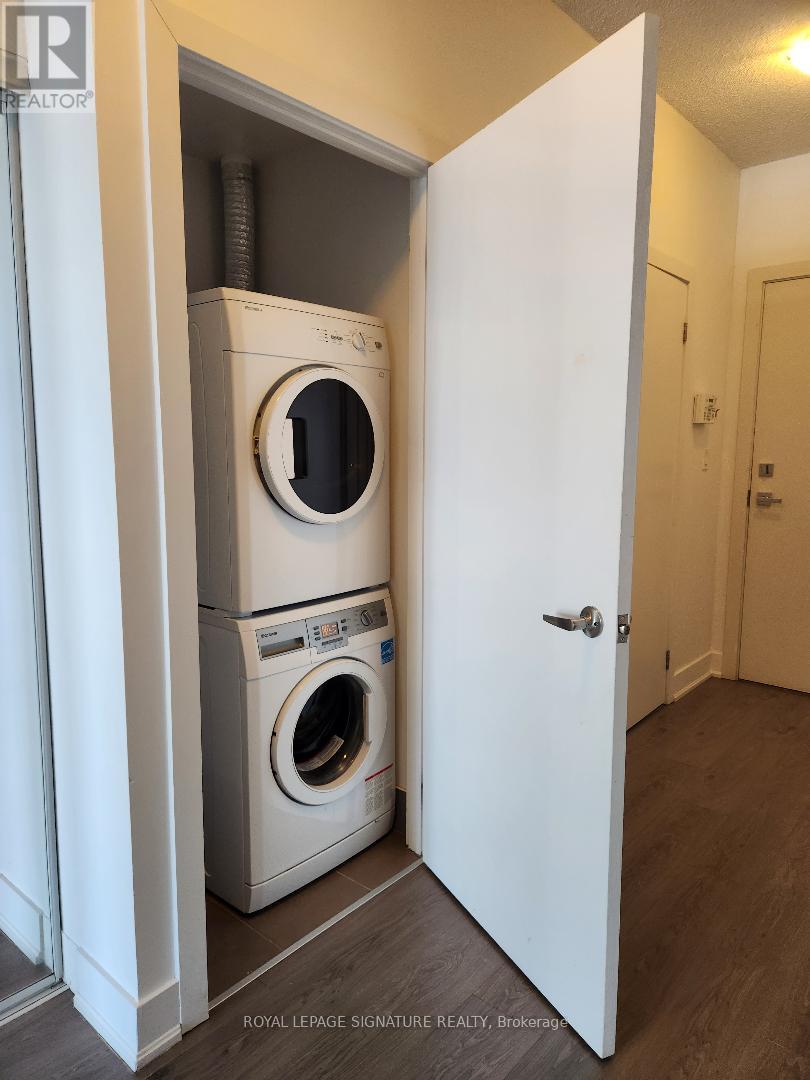 701 - 99 The Donway W, Toronto (Banbury-Don Mills), Ontario  M3C 0G1 - Photo 4 - C12739252