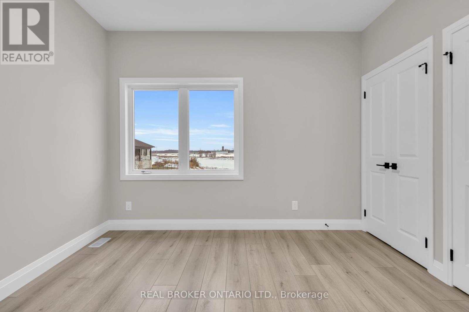 18 - 29 Weymouth Street, Woolwich, Ontario  N3B 0G3 - Photo 15 - X12552098