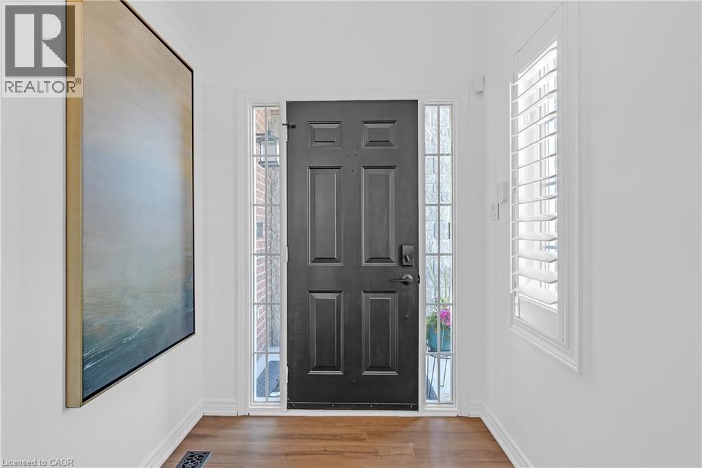 97 Sunvale Place Unit# 3, Stoney Creek, Ontario  L8E 4Z7 - Photo 3 - 40805729