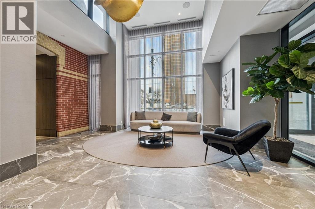 286 Main Street Unit# 802, Toronto, Ontario  M4C 4X4 - Photo 3 - 40805184