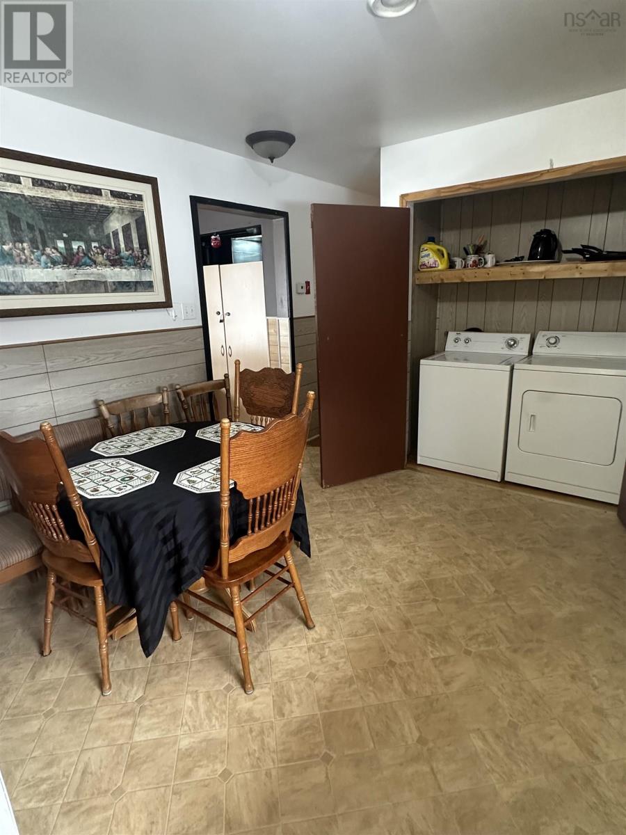 19 Peck Street, Sydney Mines, Nova Scotia  B1V 1V2 - Photo 15 - 202528549