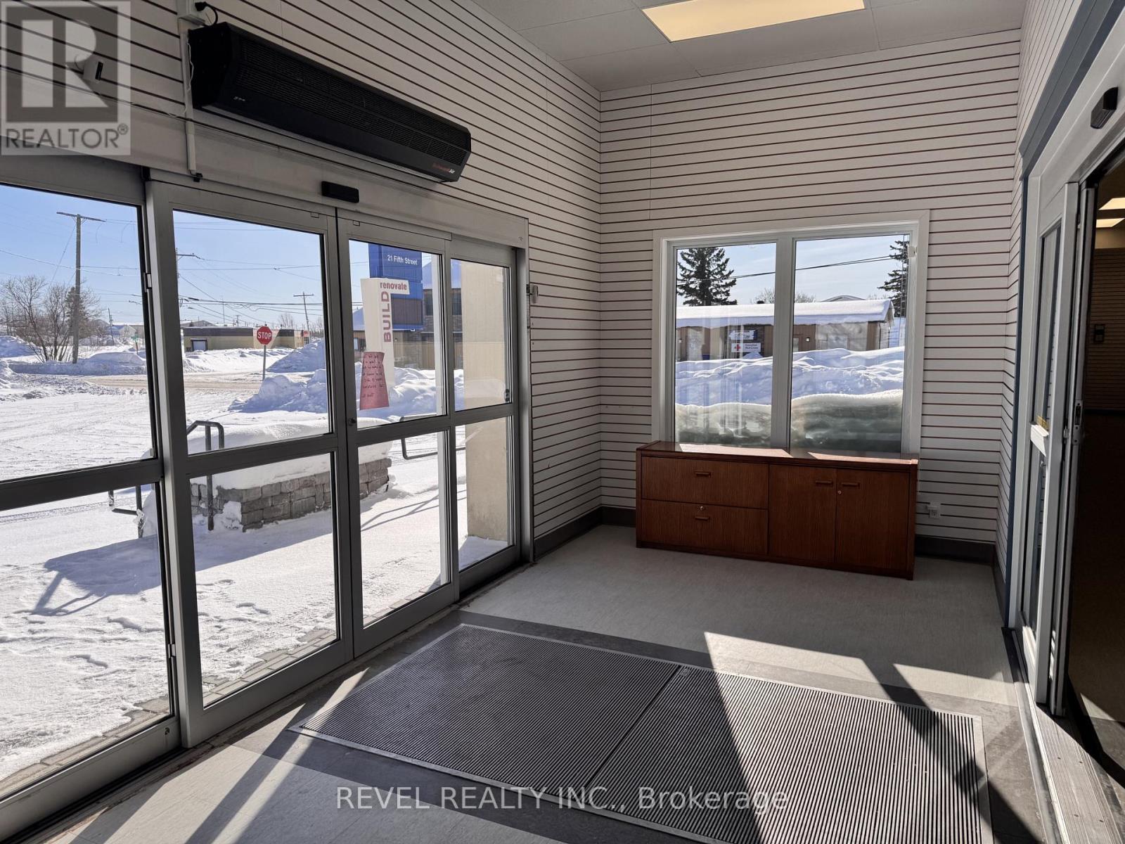 21 Fifth Street, Cochrane, Ontario  P0L 1C0 - Photo 8 - T12385346