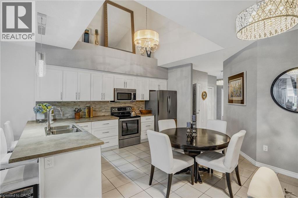 6 1/2 Kopperfield Lane, Hamilton, Ontario  L0R 1W0 - Photo 9 - 40802069