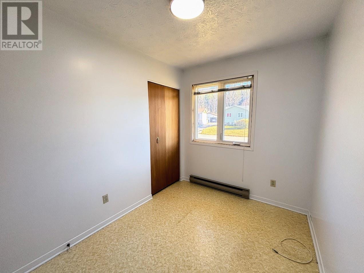 12 Wendego St, Manitouwadge, Ontario  P0T 2C0 - Photo 14 - TB253403