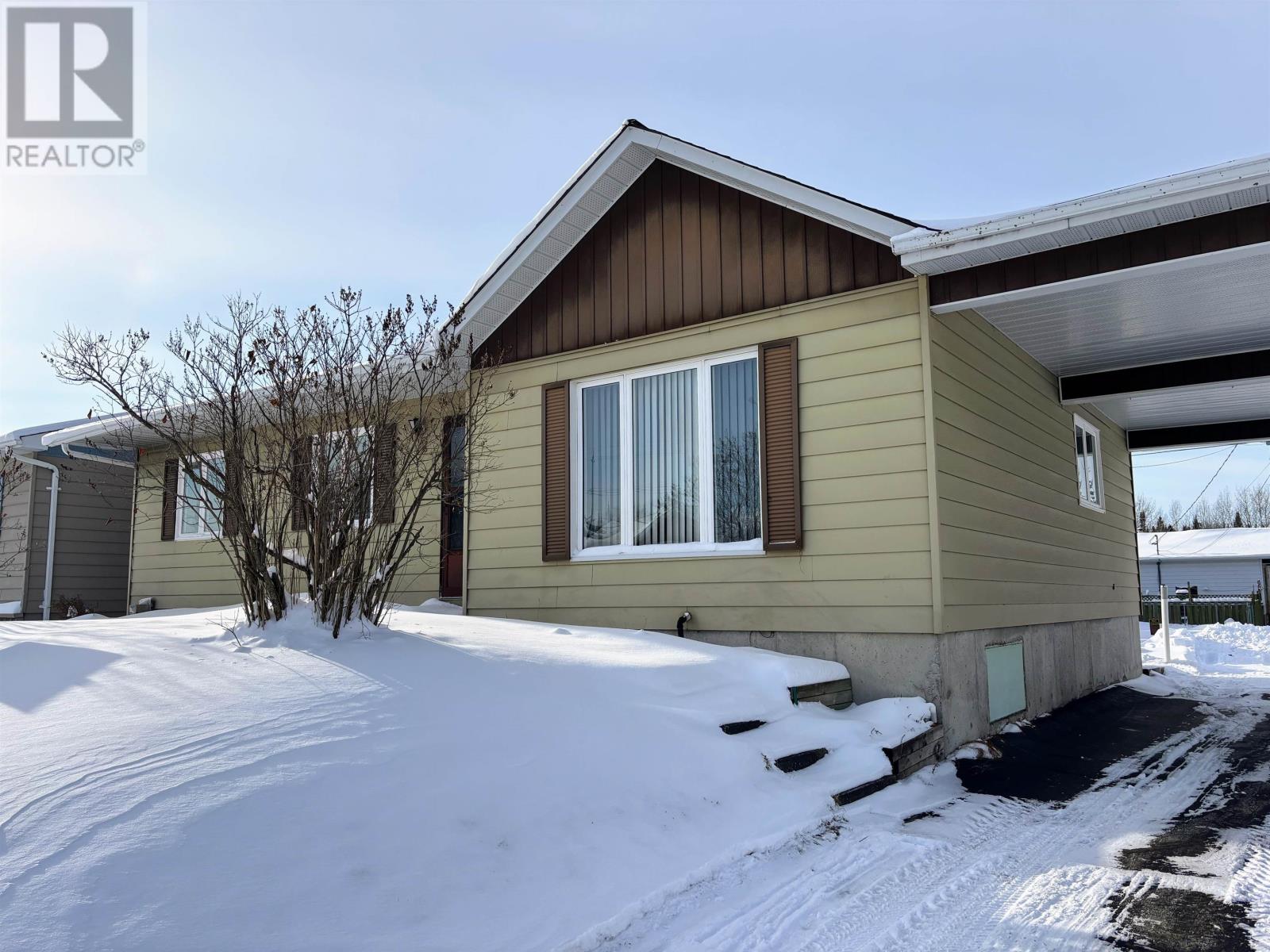 12 Wendego ST, Manitouwadge, Ontario