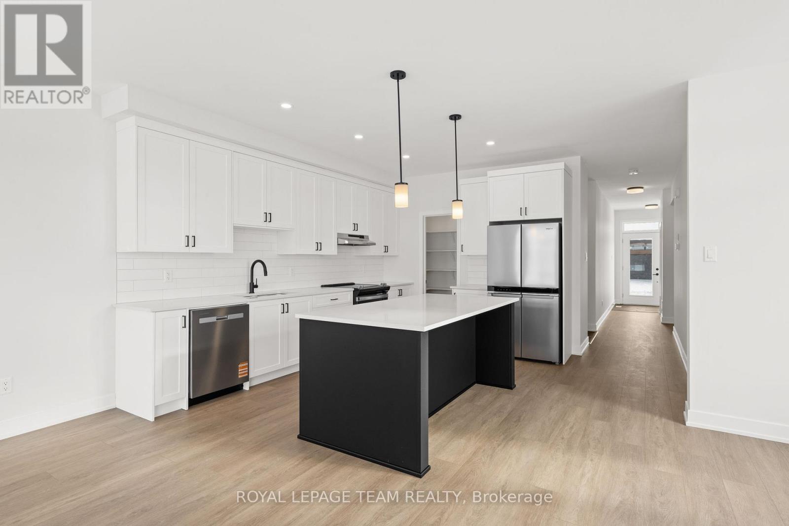 1064 Moore Street, Brockville, Ontario  K6V 0H2 - Photo 12 - X12794844