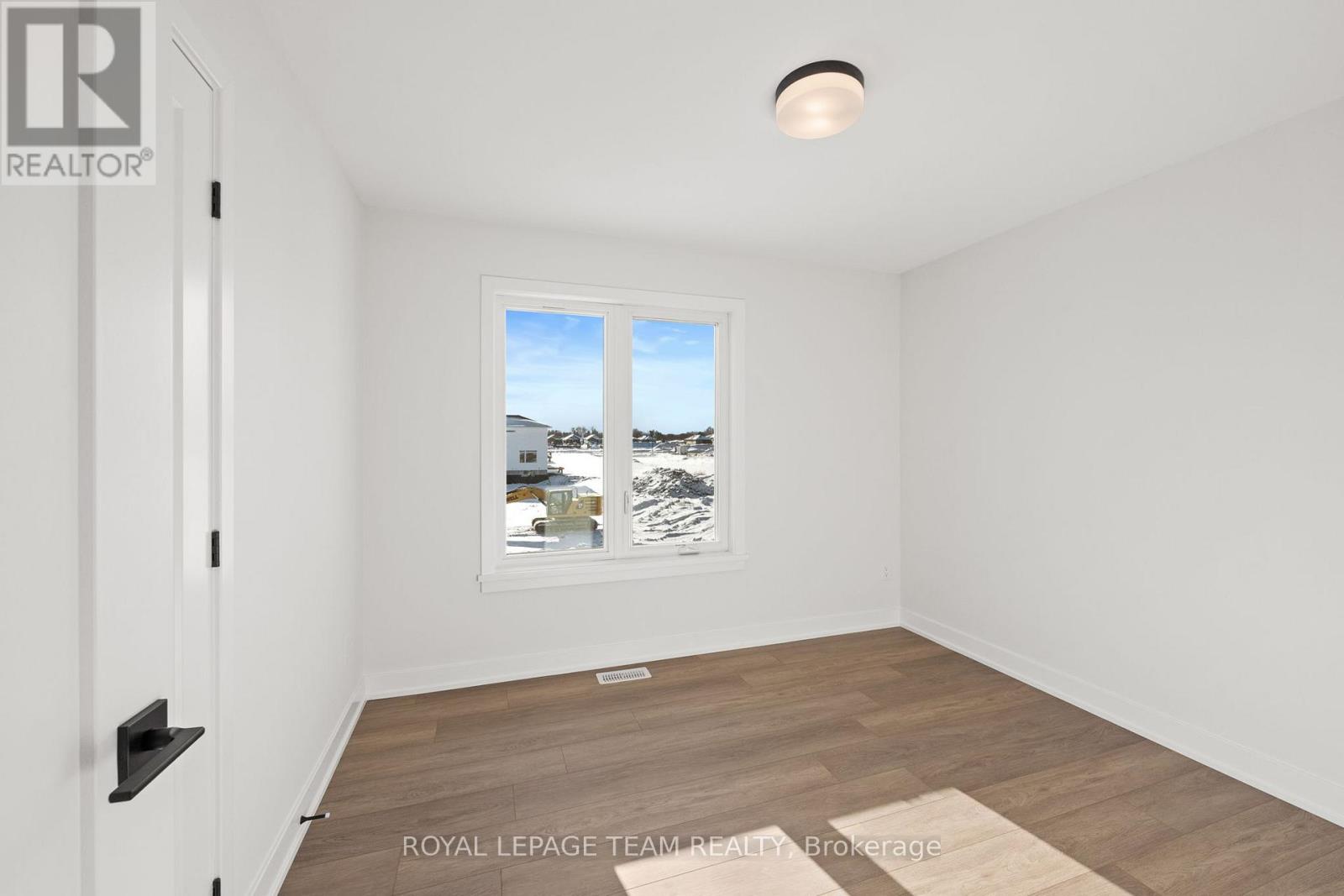 1064 Moore Street, Brockville, Ontario  K6V 0H2 - Photo 31 - X12794844