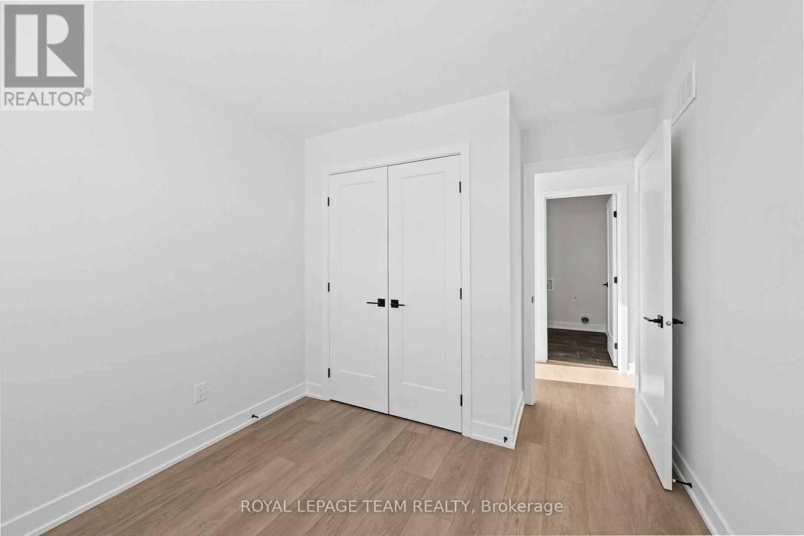 1064 Moore Street, Brockville, Ontario  K6V 0H2 - Photo 34 - X12794844