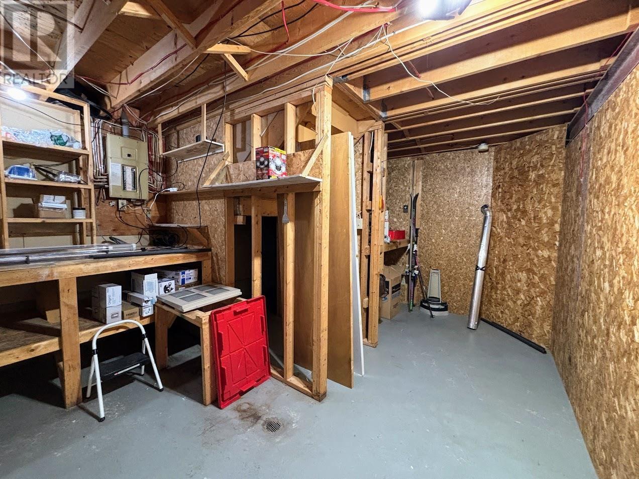 12 Wendego St, Manitouwadge, Ontario  P0T 2C0 - Photo 30 - TB253403