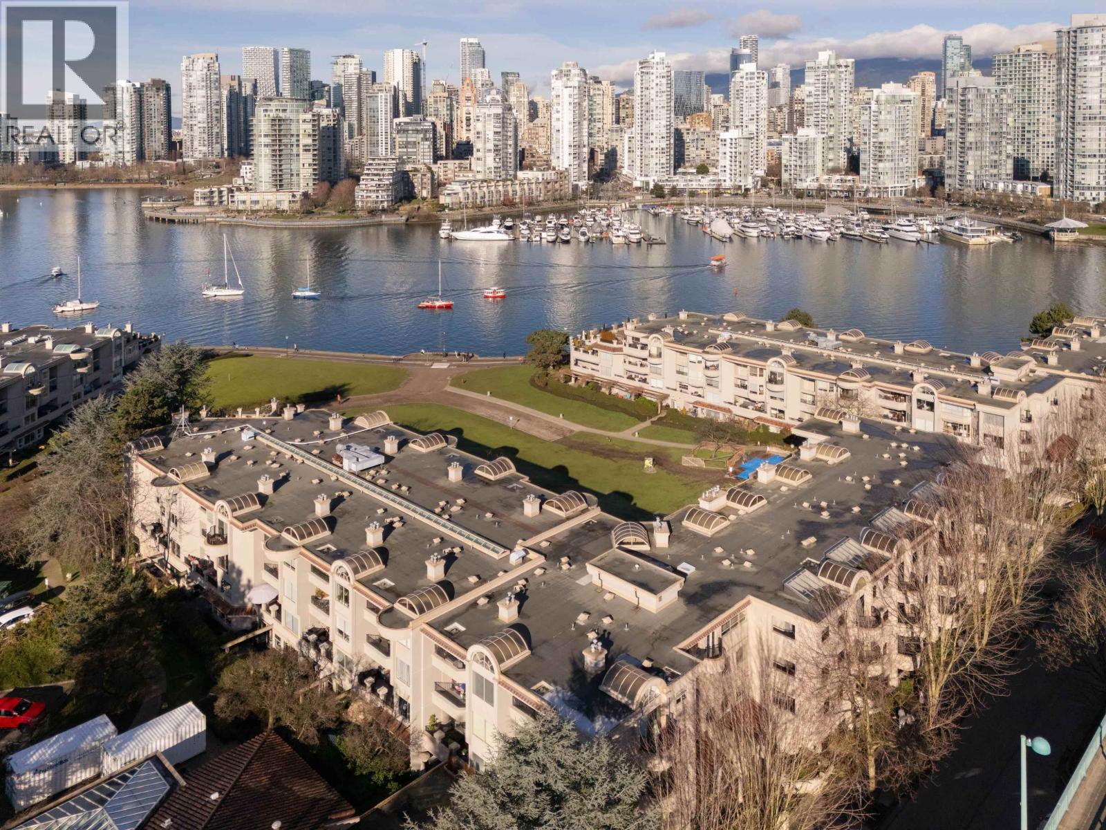 201 1869 Spyglass Place, Vancouver, British Columbia  V5Z 4K7 - Photo 34 - R3090485